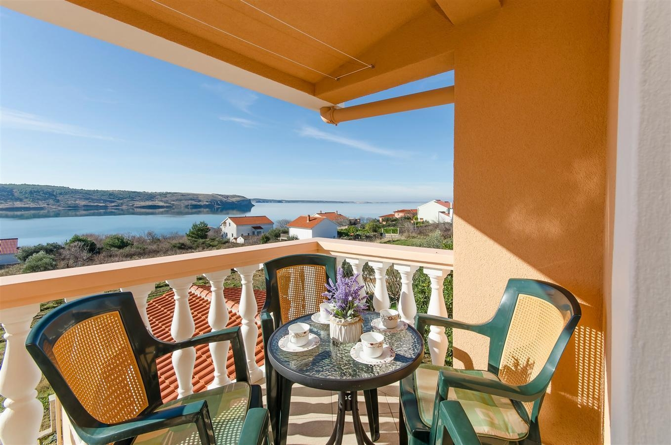1-Zimmer-Ferienwohnung mit Terrasse und Meerblick Rtina - Miocici, Zad