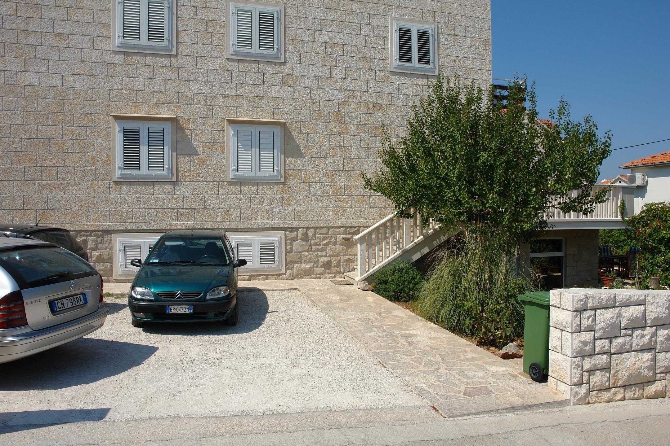 2-Zimmer-Ferienwohnung mit Balkon und Meerblick Supetar, Brac A-13180-