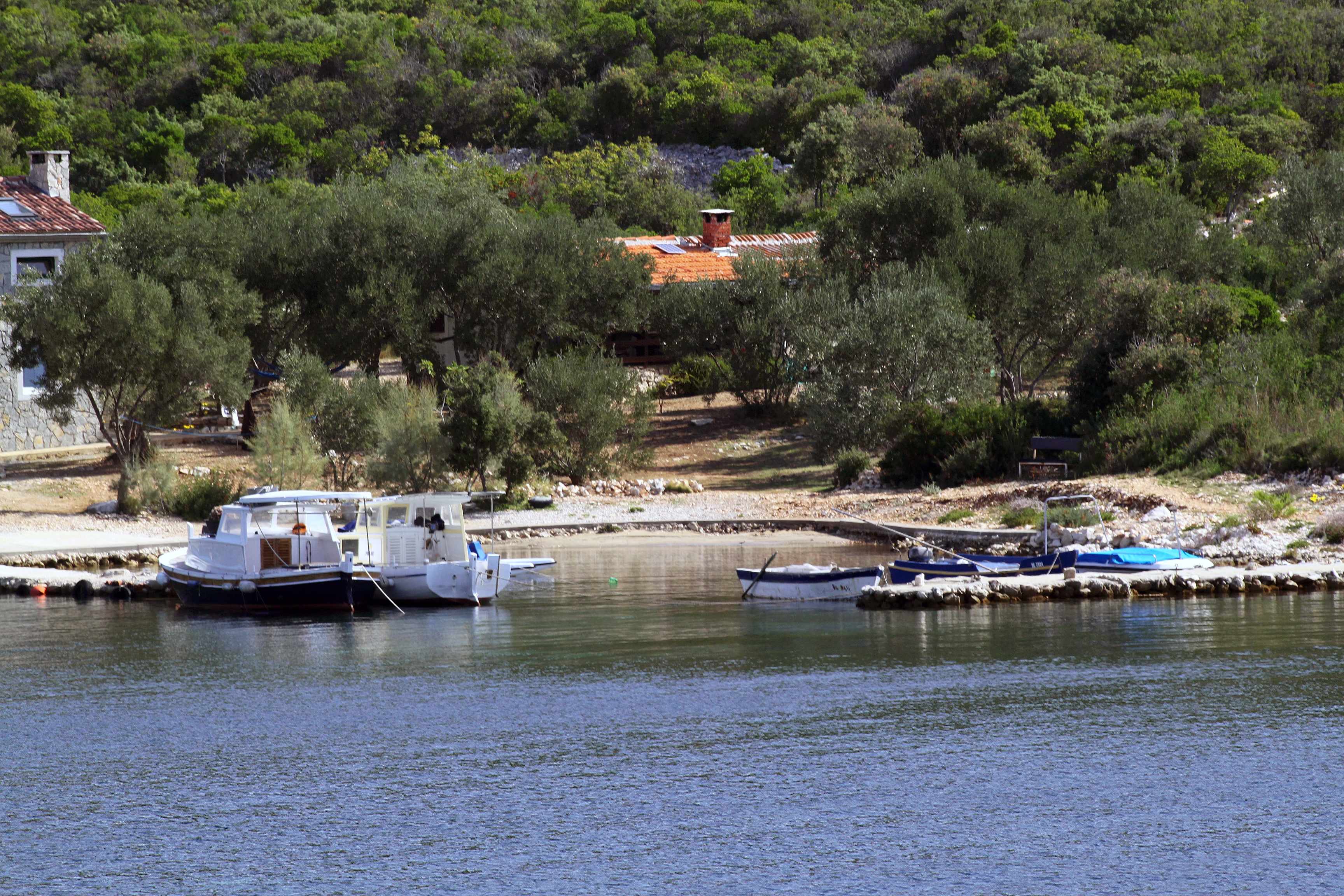 2-Zimmer-Haus am Strand Bucht Kobiljak, Pasman K-320