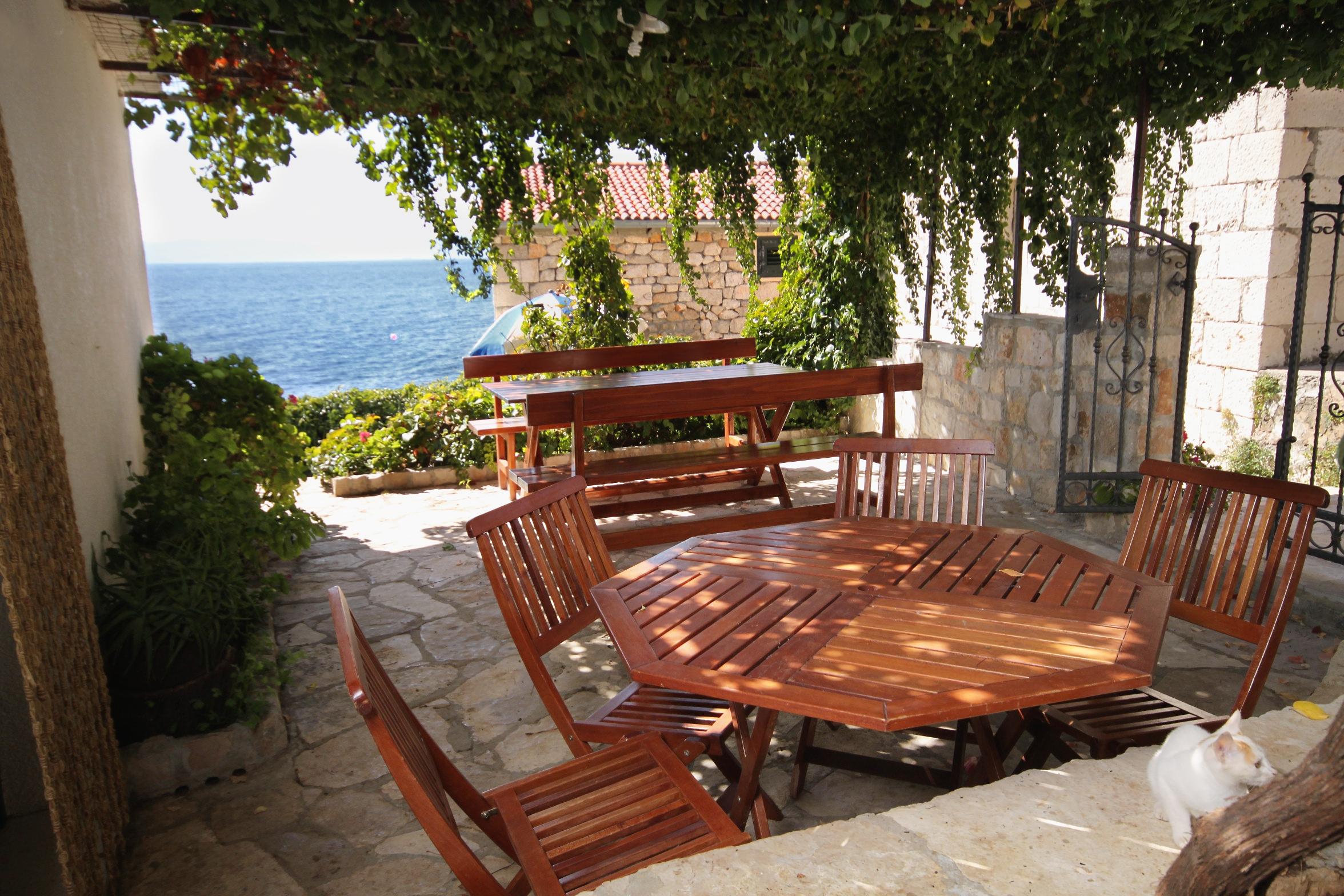 4-Zimmer-Haus am Strand Bucht Tvrdni Dolac, Hvar K-2057