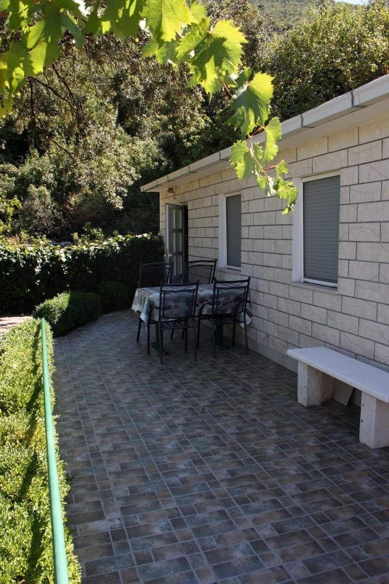 2-Zimmer-Haus mit Terrasse und Meerblick Bucht Slivnica - Velika Prapr