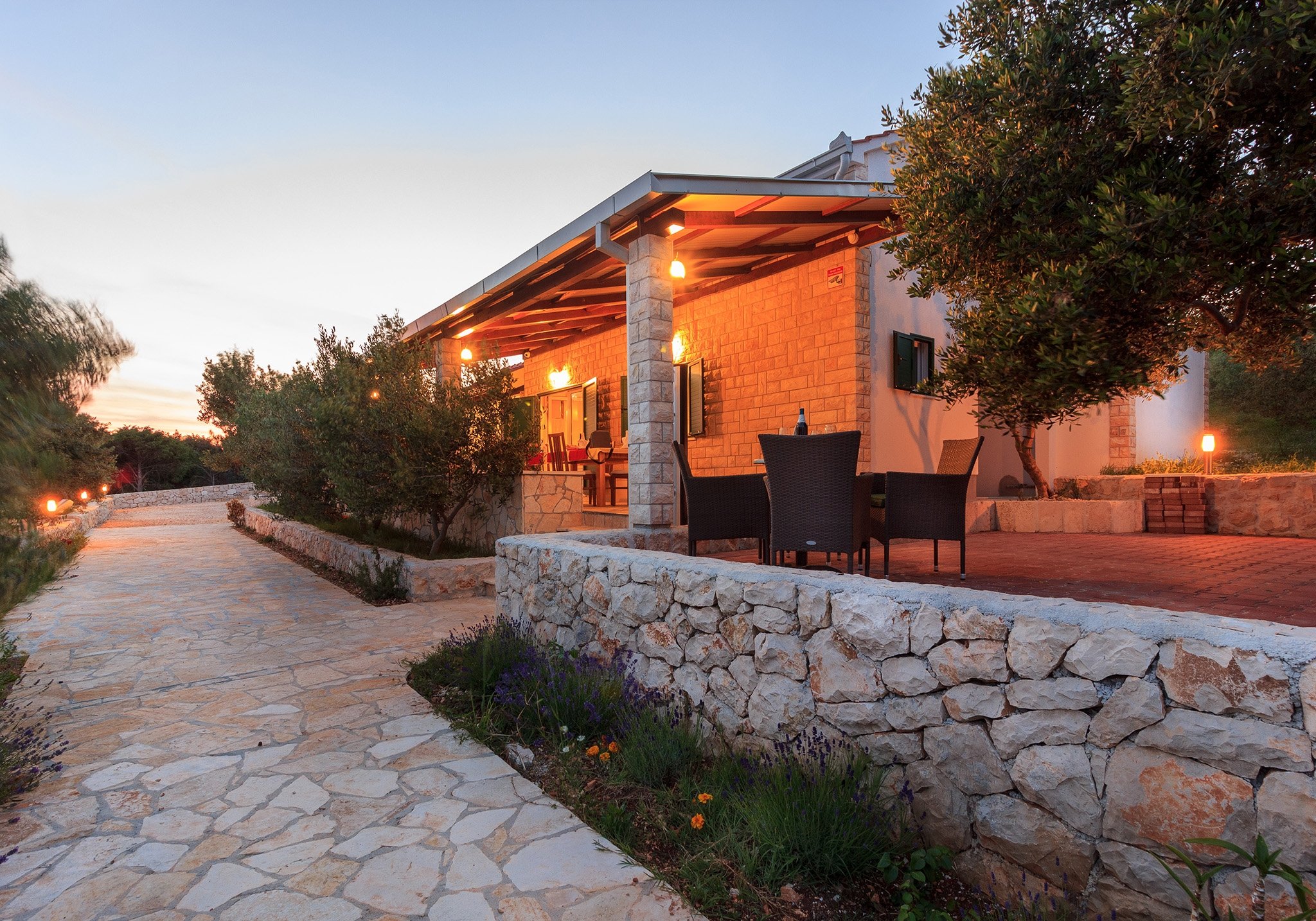 4-Zimmer-Haus am Strand Bucht Siroka, Ciovo K-11749