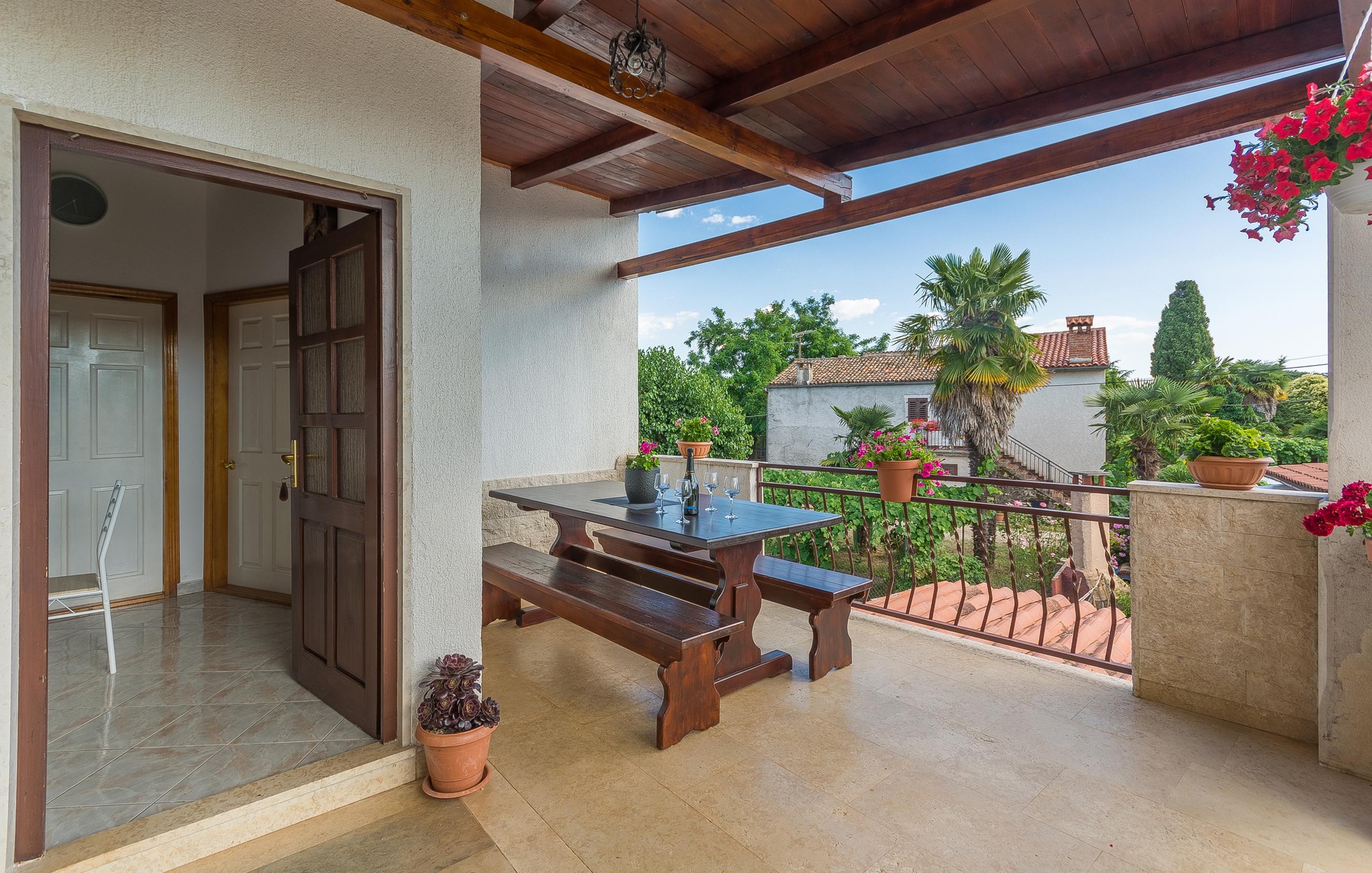 2-Zimmer-Ferienwohnung mit Terrasse Porec A-13927-a