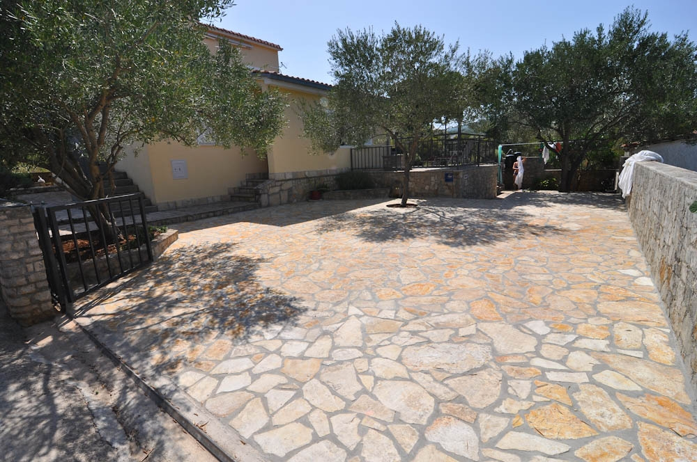 3-Zimmer-Ferienwohnung mit Terrasse und Meerblick Necujam, Solta A-147
