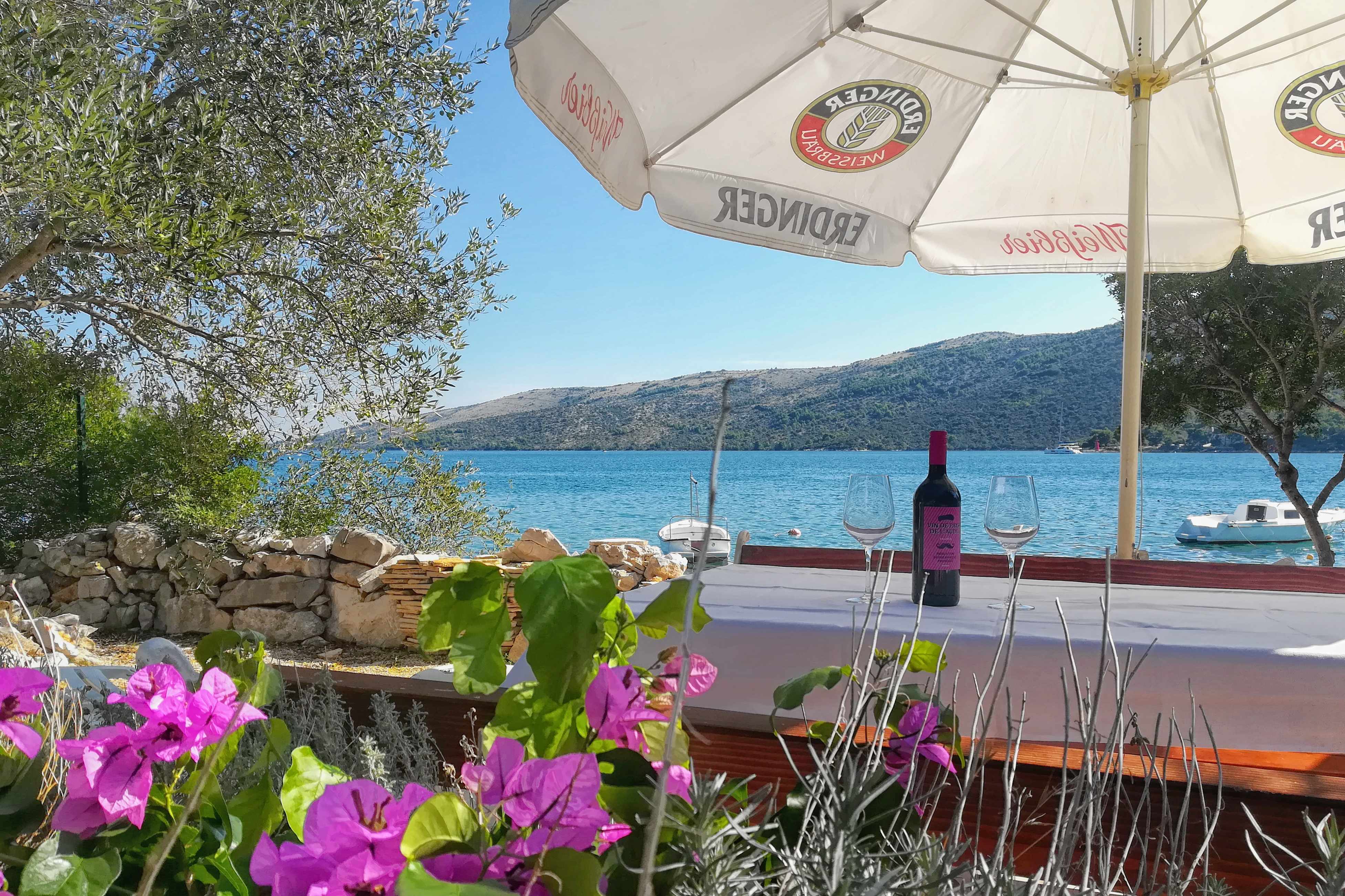 Apartments by the sea Poljica, Trogir - 16999