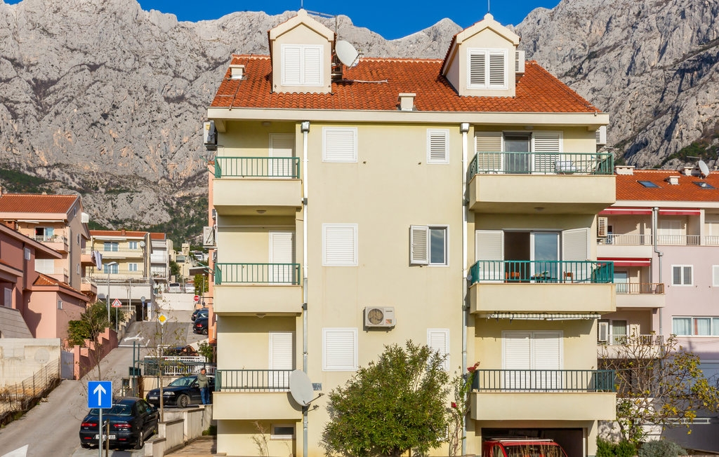 1-Zimmer-Ferienwohnung mit Balkon und Meerblick Makarska A-18170-a