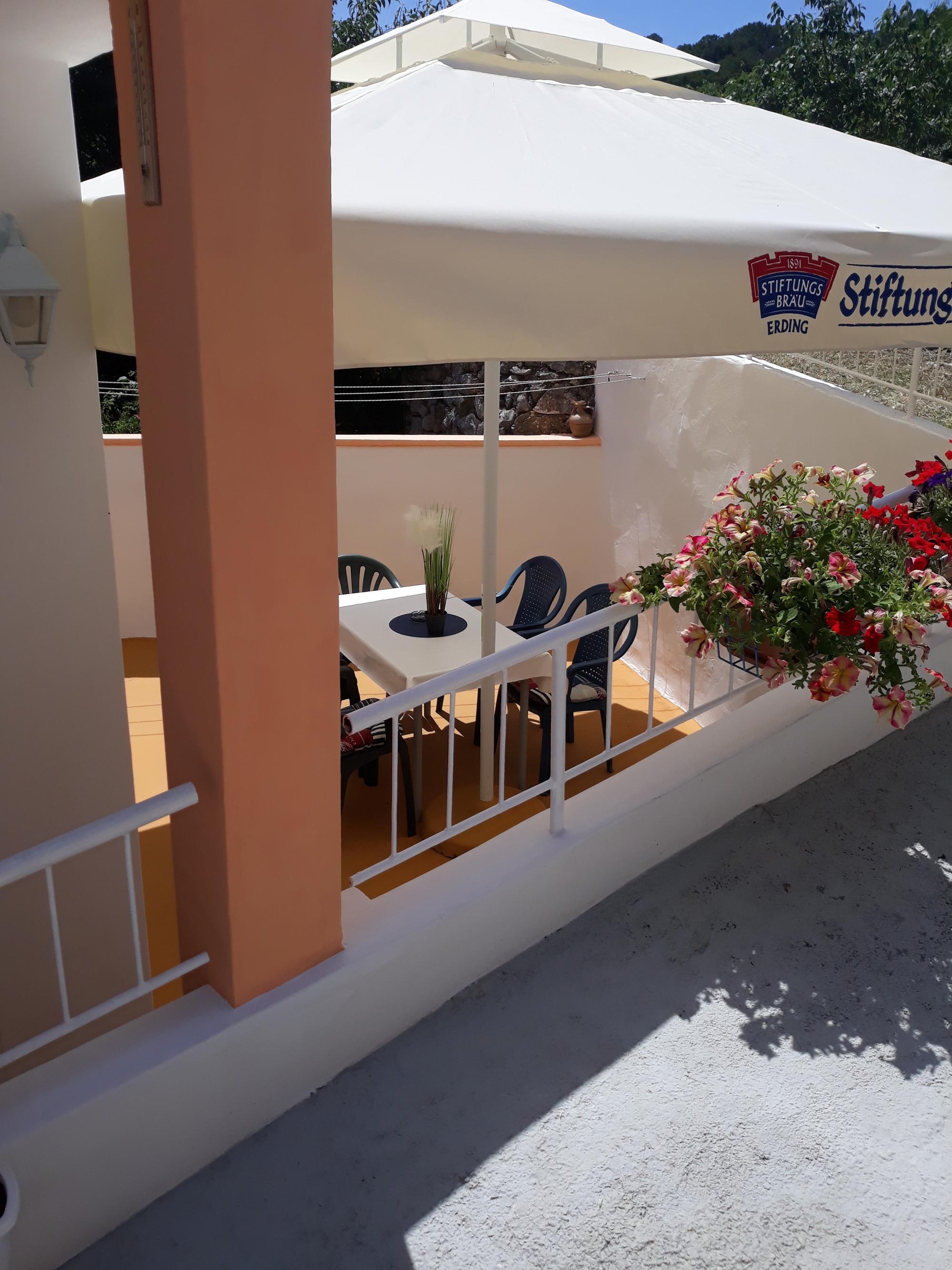 1-Zimmer-Ferienwohnung mit Terrasse Tisno, Murter A-4298-a