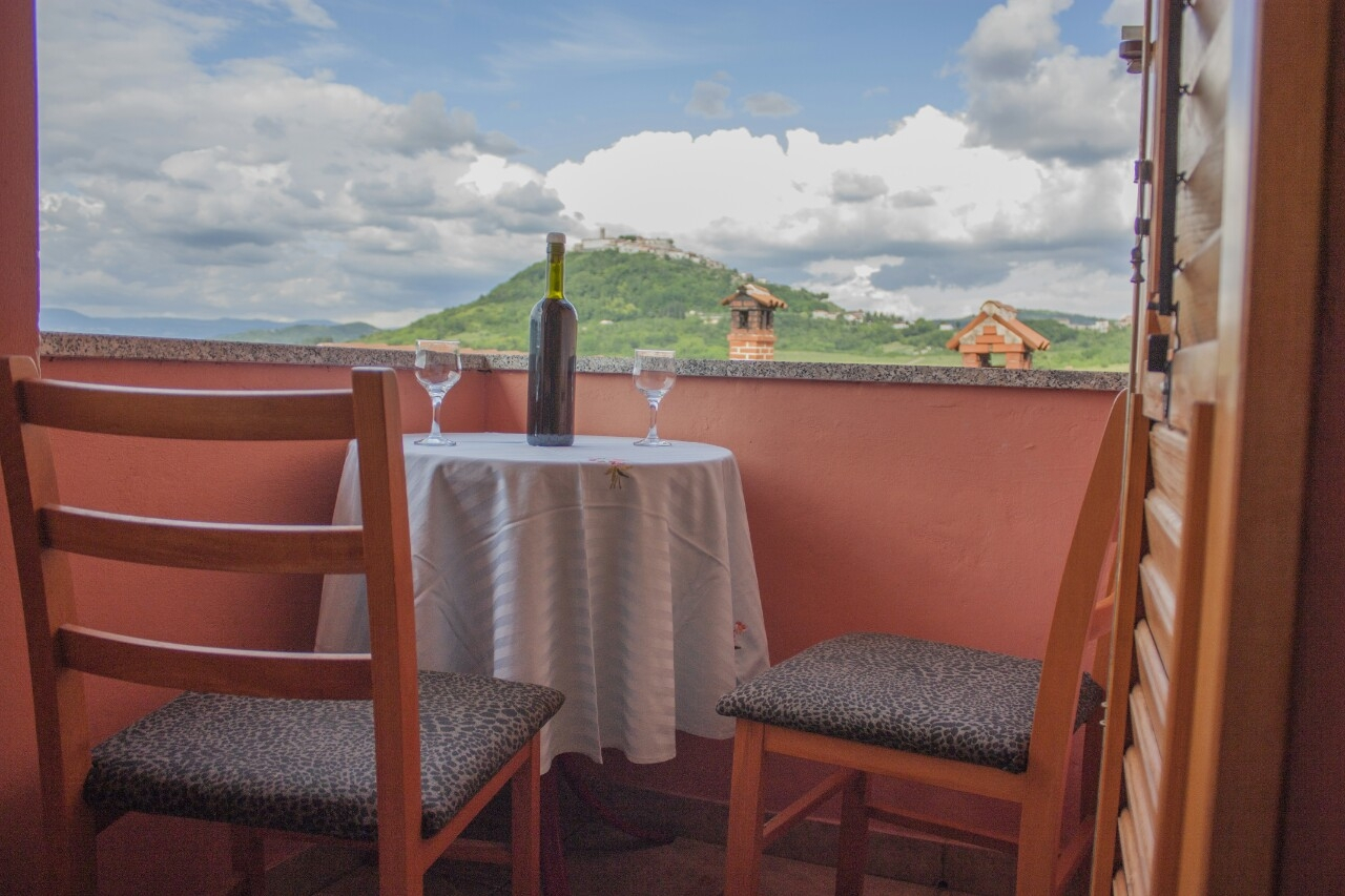 4-Zimmer-Ferienwohnung mit Balkon Motovun - Bataji, Sredisnja Istra A-