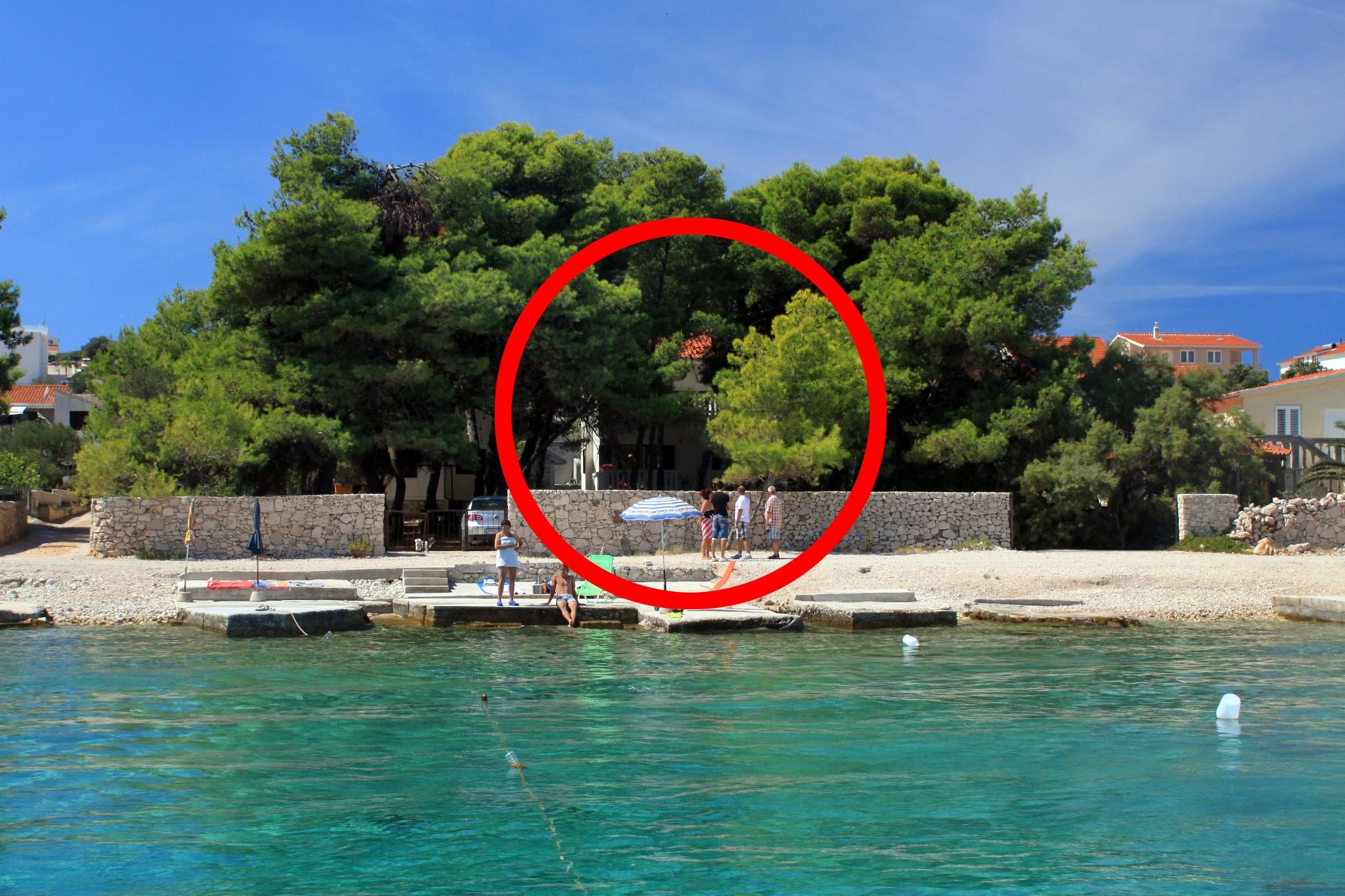 2-Zimmer-Ferienwohnung am Strand Sevid, Trogir A-9125-b