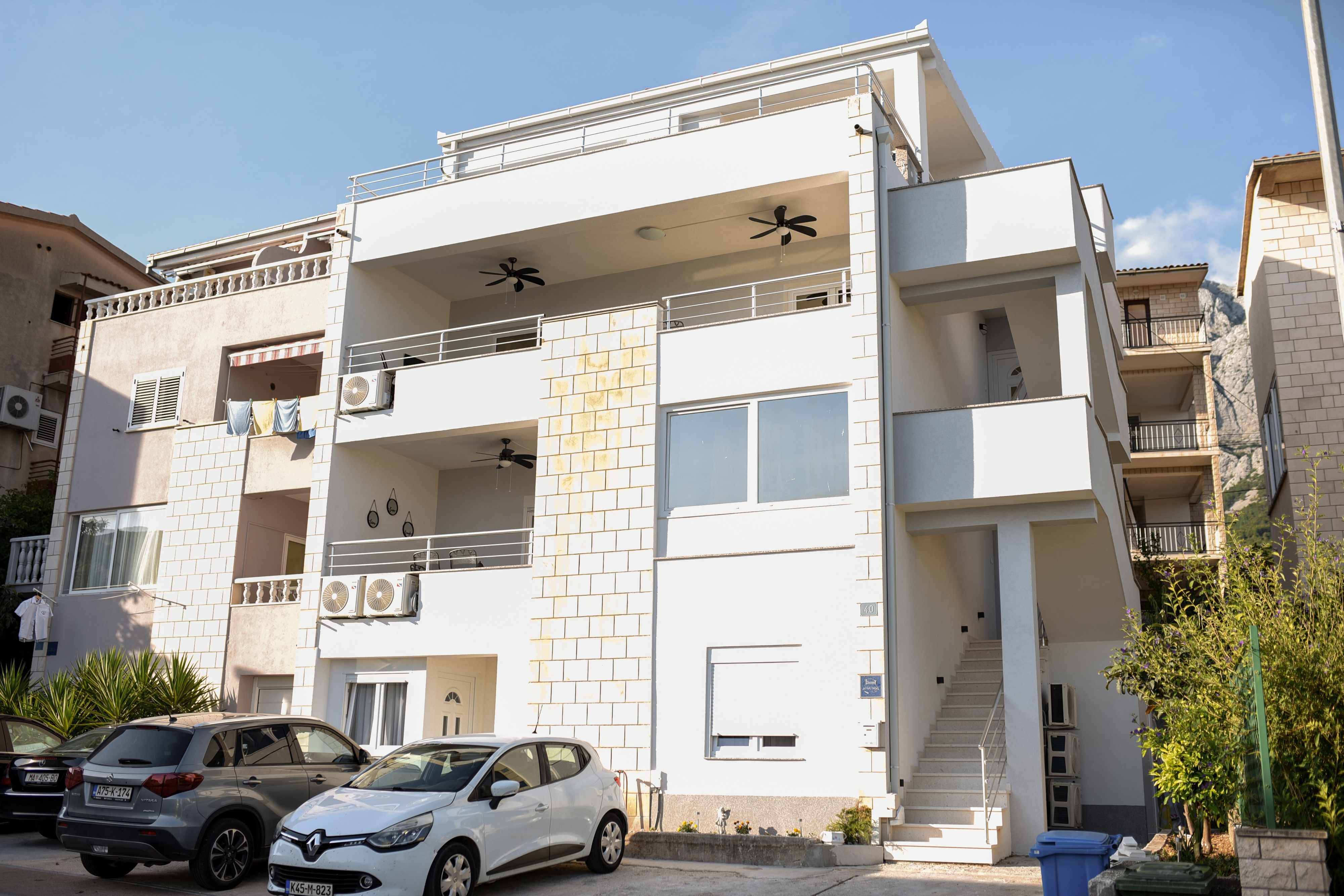 3-Zimmer-Ferienwohnung mit Terrasse und Meerblick Makarska A-19795-d