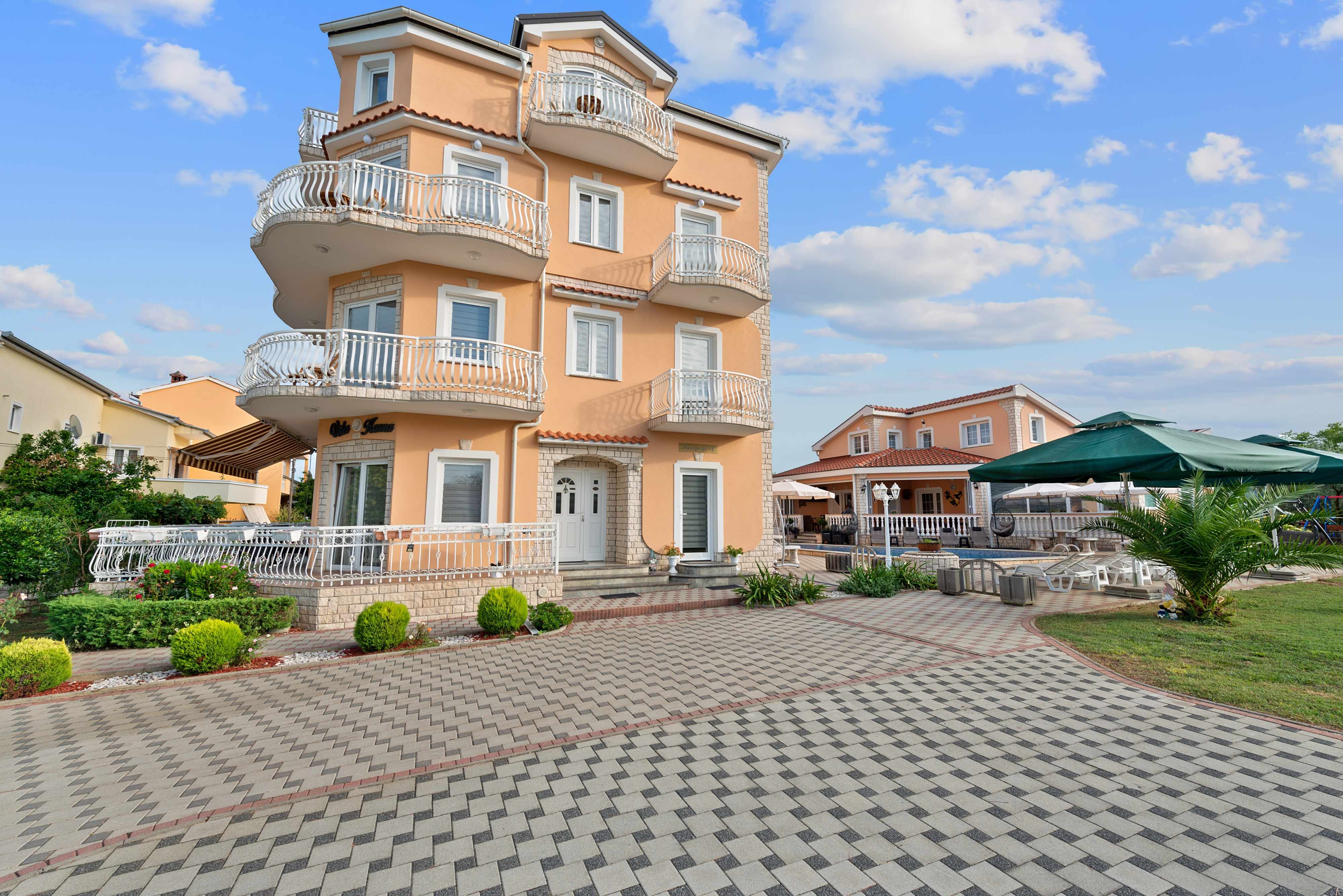2-Zimmer-Ferienwohnung am Strand Kraj, Pasman A-334-b