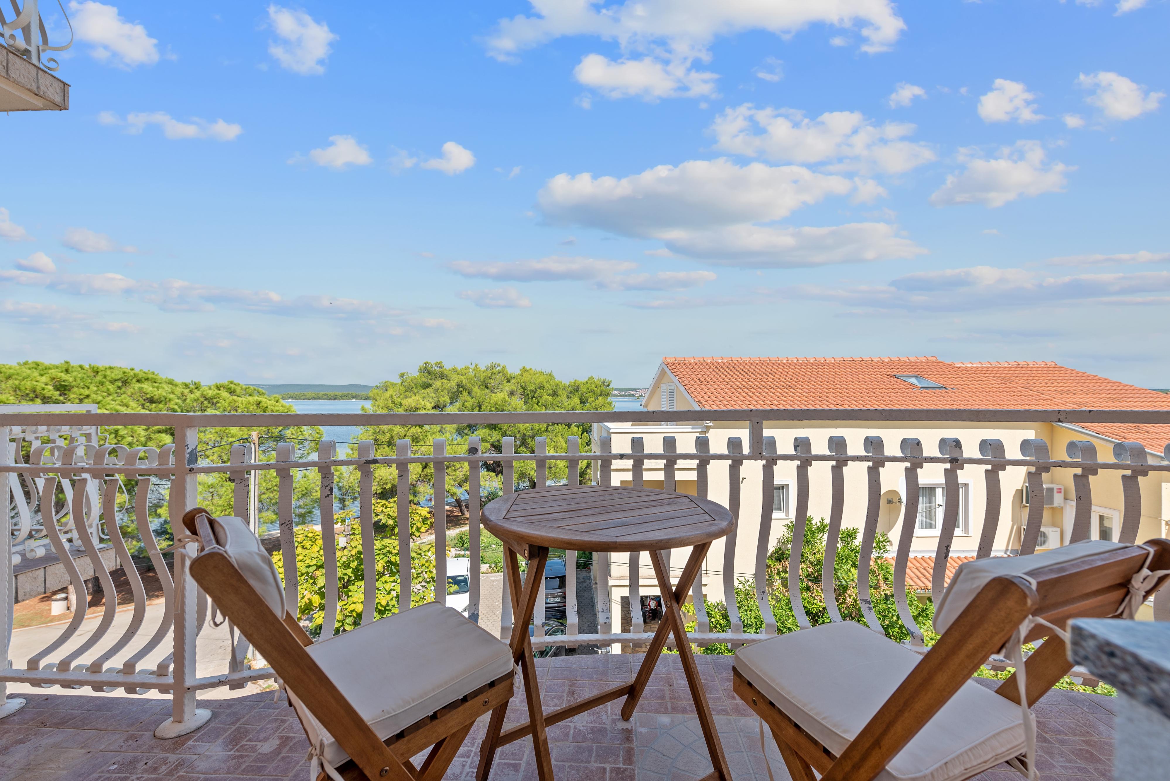 1-Zimmer-Ferienwohnung am Strand Kraj, Pasman A-334-e
