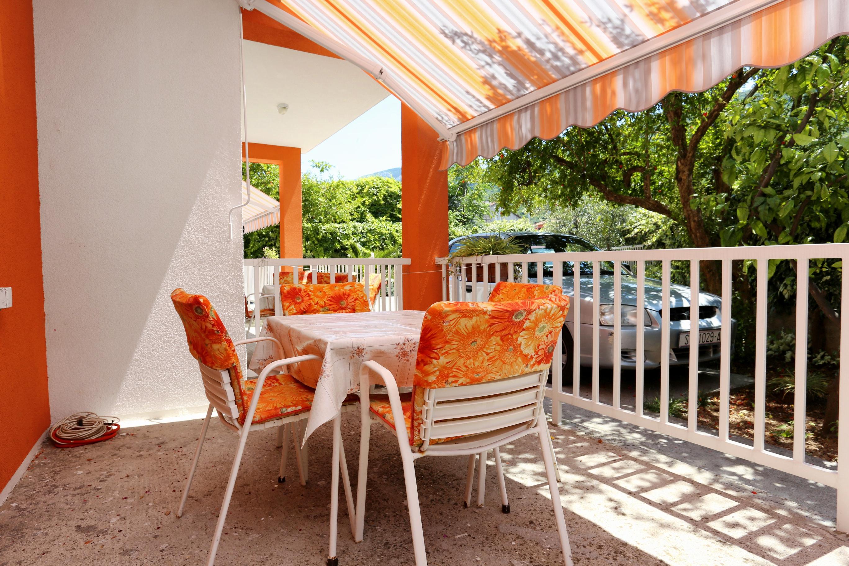 1-Zimmer-Ferienwohnung mit Terrasse Trpanj (Peljesac) A-3157-c