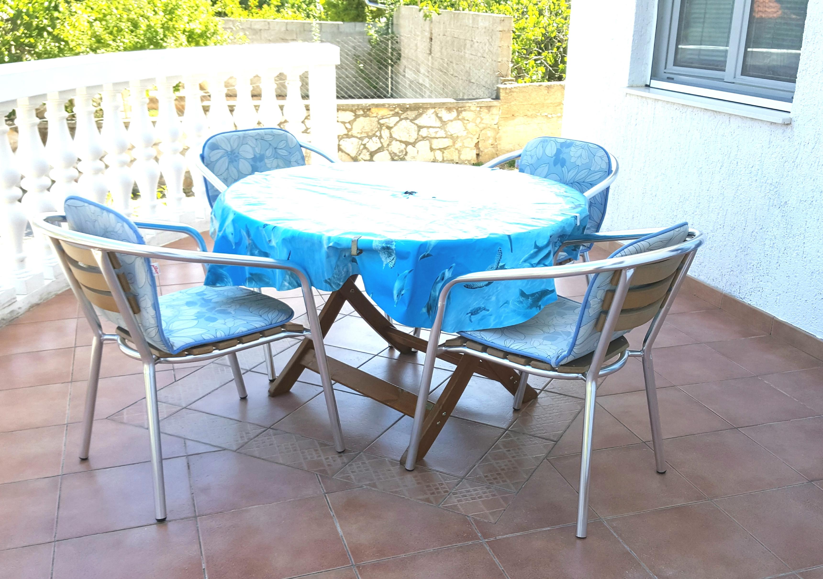 2-Zimmer-Ferienwohnung mit Terrasse Jezera, Murter A-5120-f