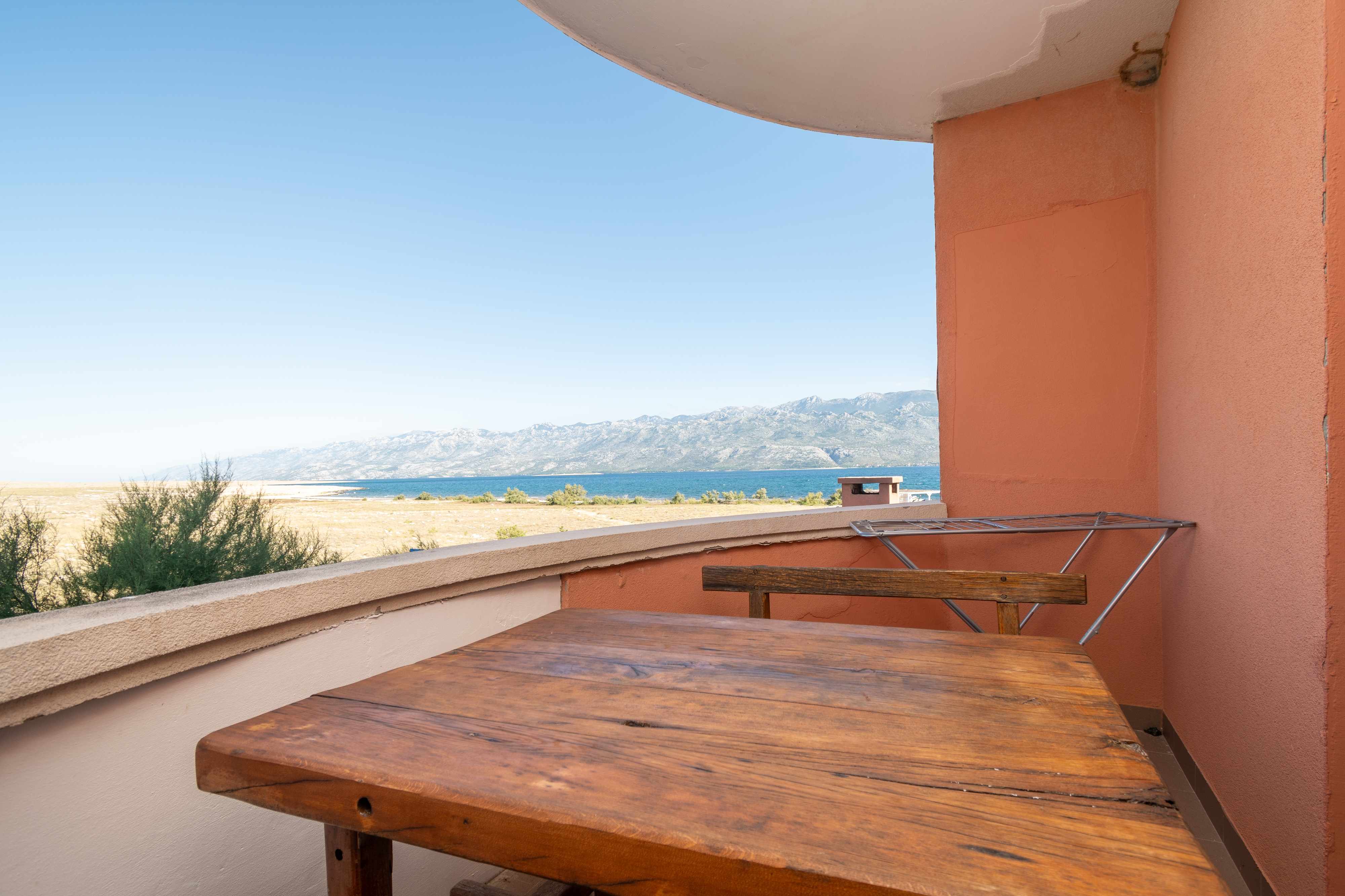1-Zimmer-Ferienwohnung am Strand Razanac, Zadar A-5766-c
