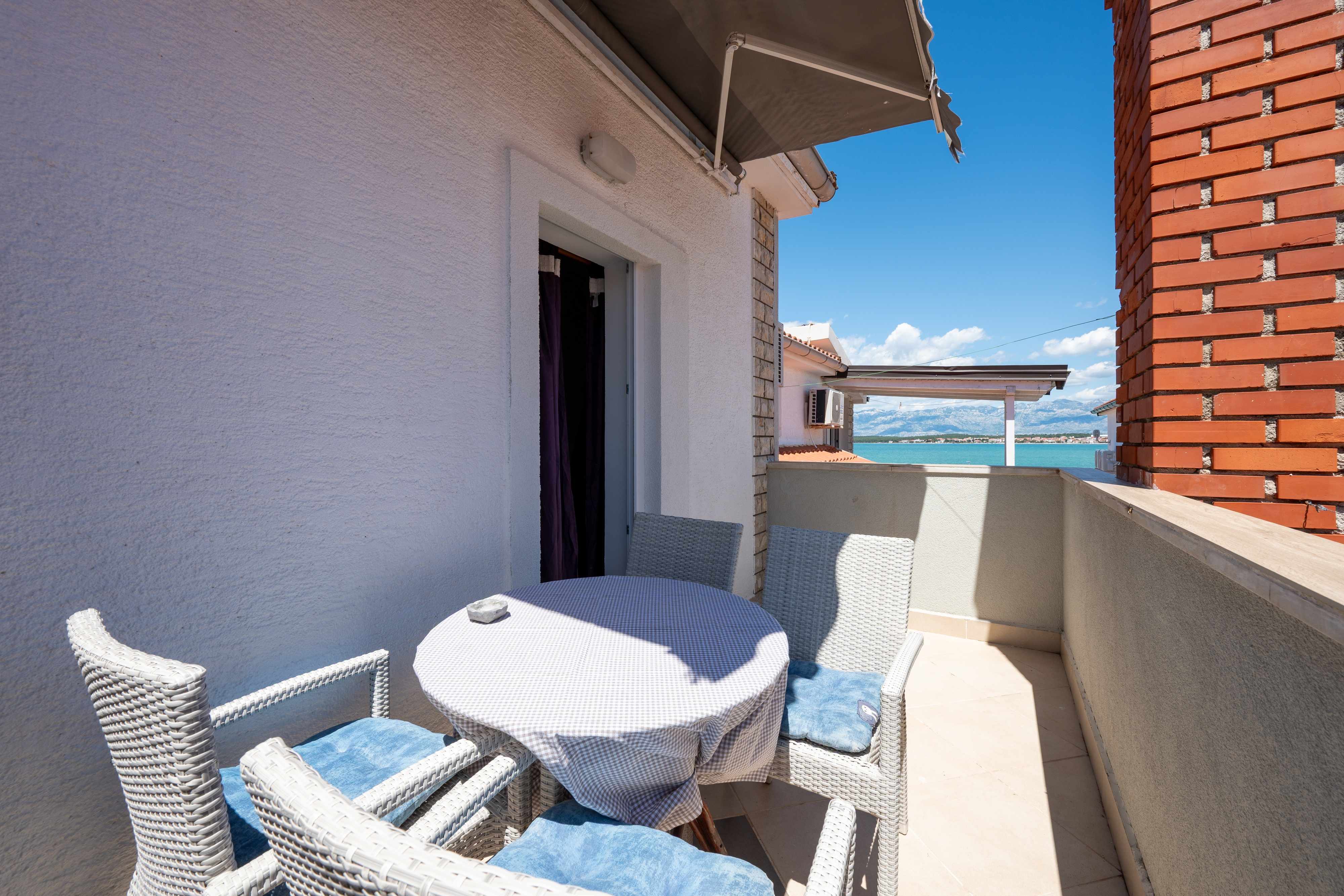 1-Zimmer-Ferienwohnung am Strand Nin, Zadar A-15842-b
