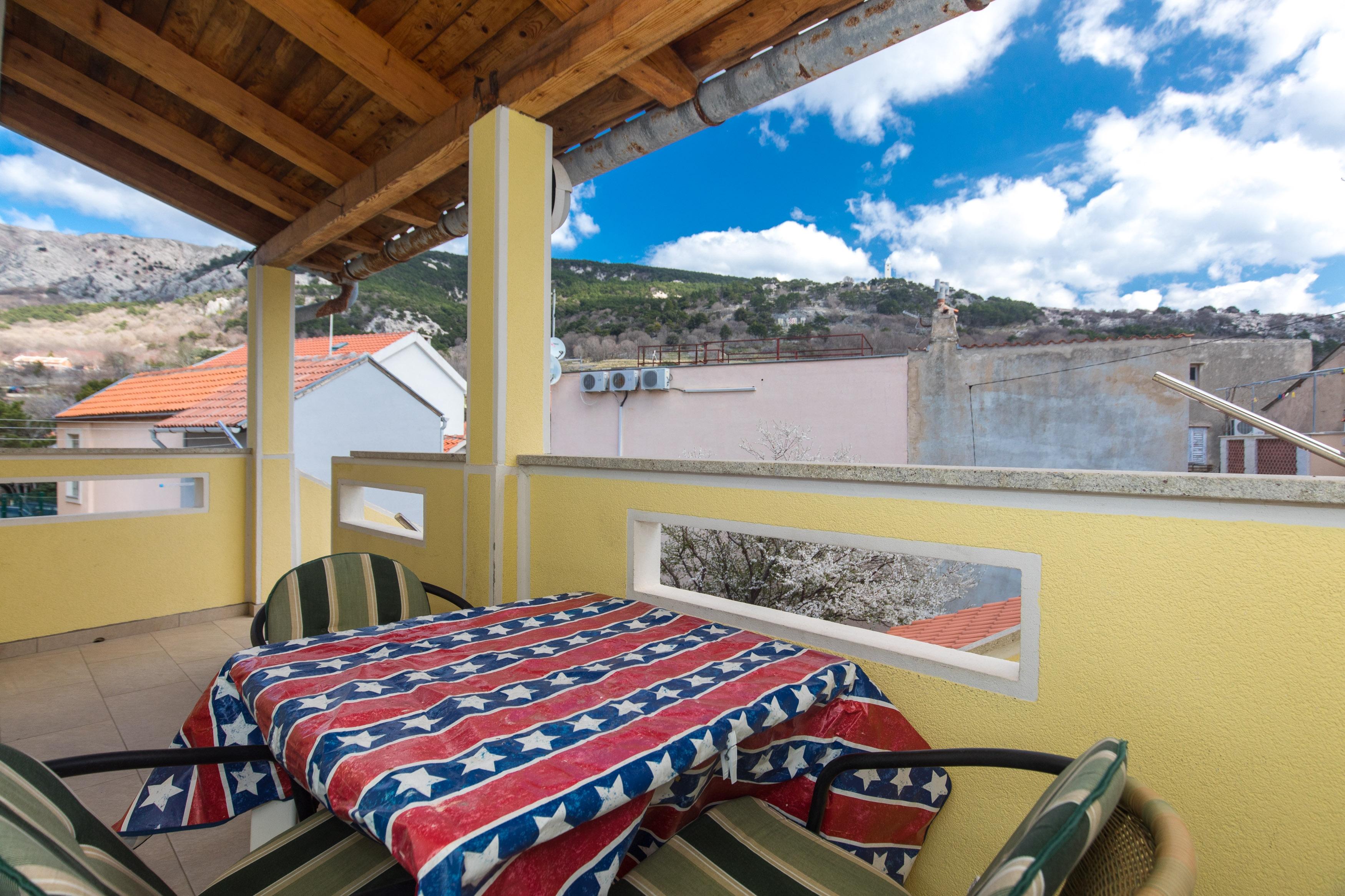 2-Zimmer-Ferienwohnung am Strand Baska, Krk A-19518-b