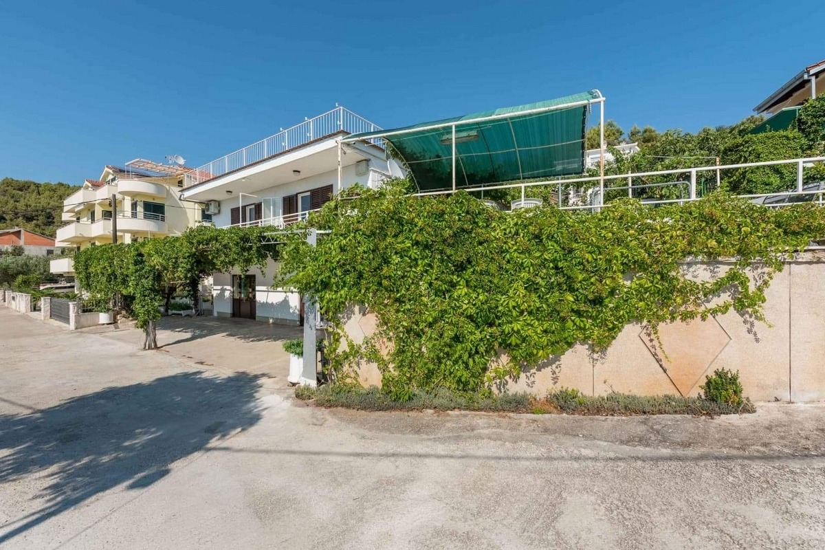 Studio Appartement mit Terrasse und Meerblick Poljica, Trogir AS-21041