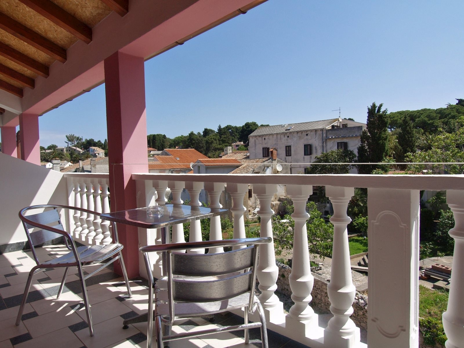 Zimmer mit Terrasse Veli Losinj, Losinj S-21045-a
