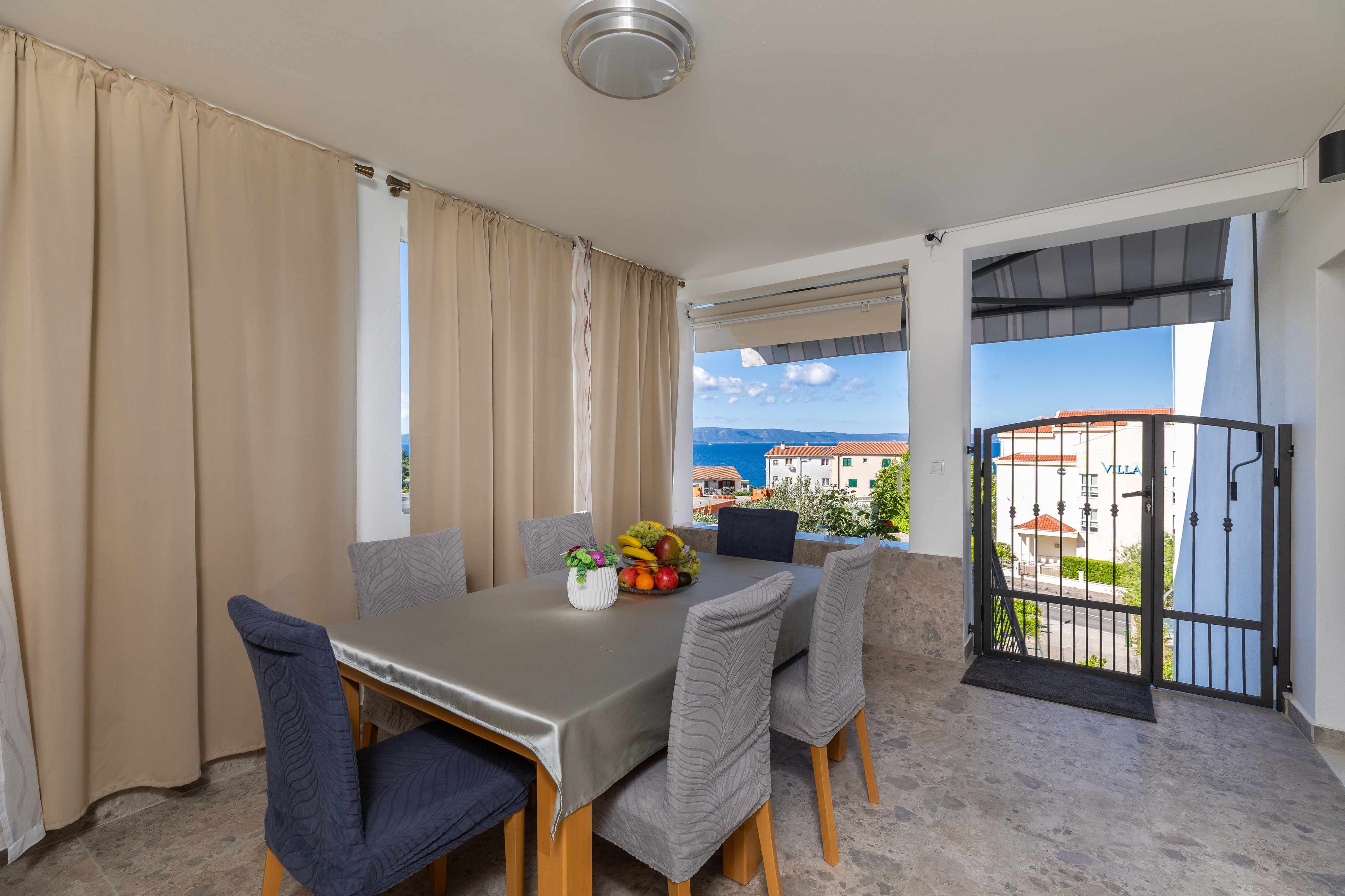 2-Zimmer-Ferienwohnung mit Terrasse und Meerblick Tucepi, Makarska A-2