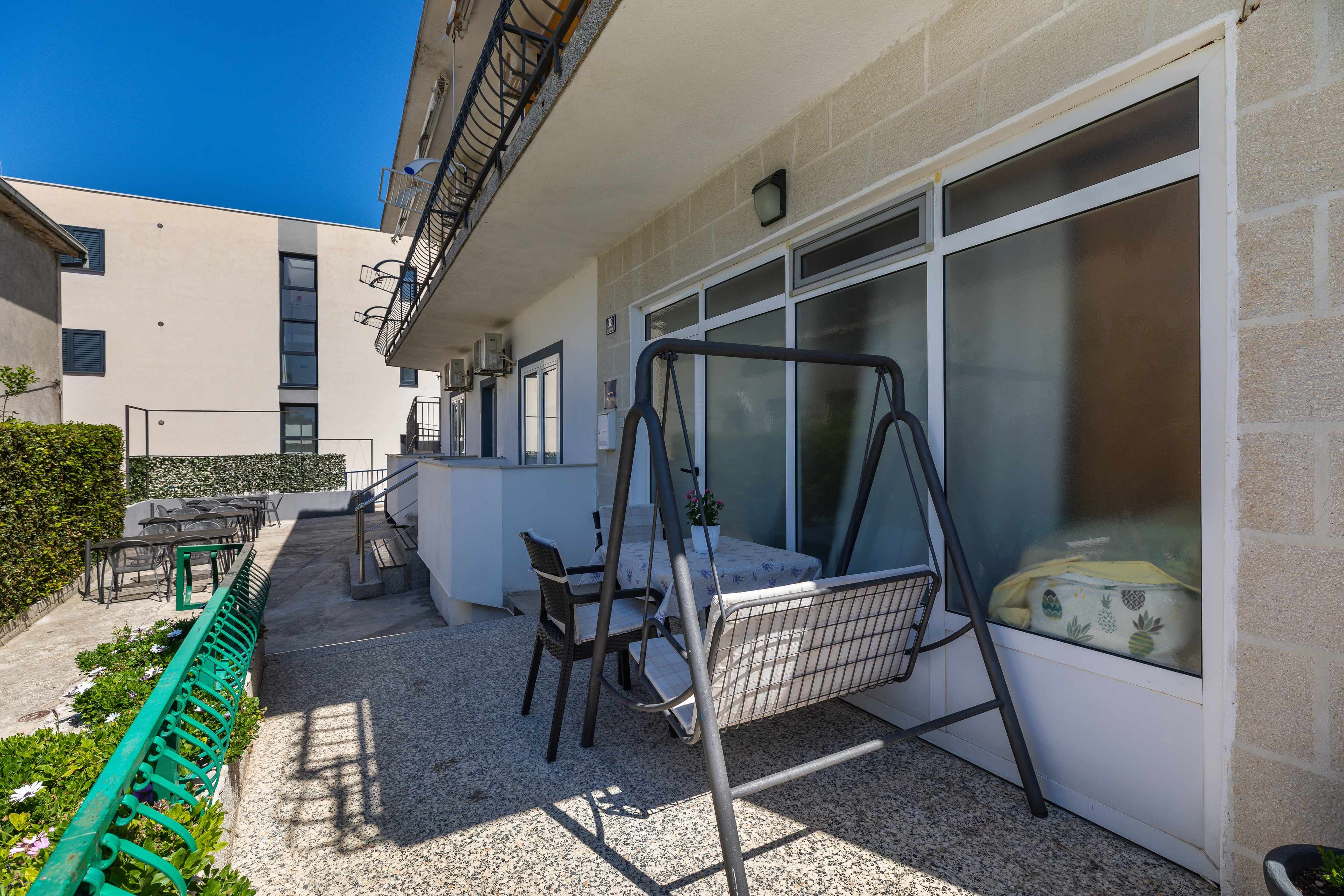 Studio Appartement mit Terrasse Tucepi, Makarska AS-22656-a