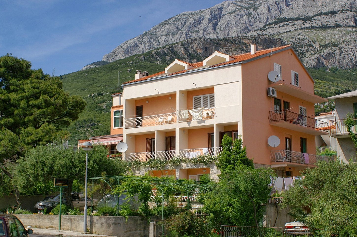 2-Zimmer-Ferienwohnung mit Terrasse Tucepi, Makarska A-2721-b