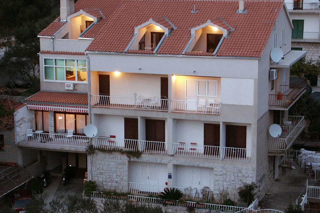 1-Zimmer-Ferienwohnung mit Balkon Tucepi, Makarska A-2721-e