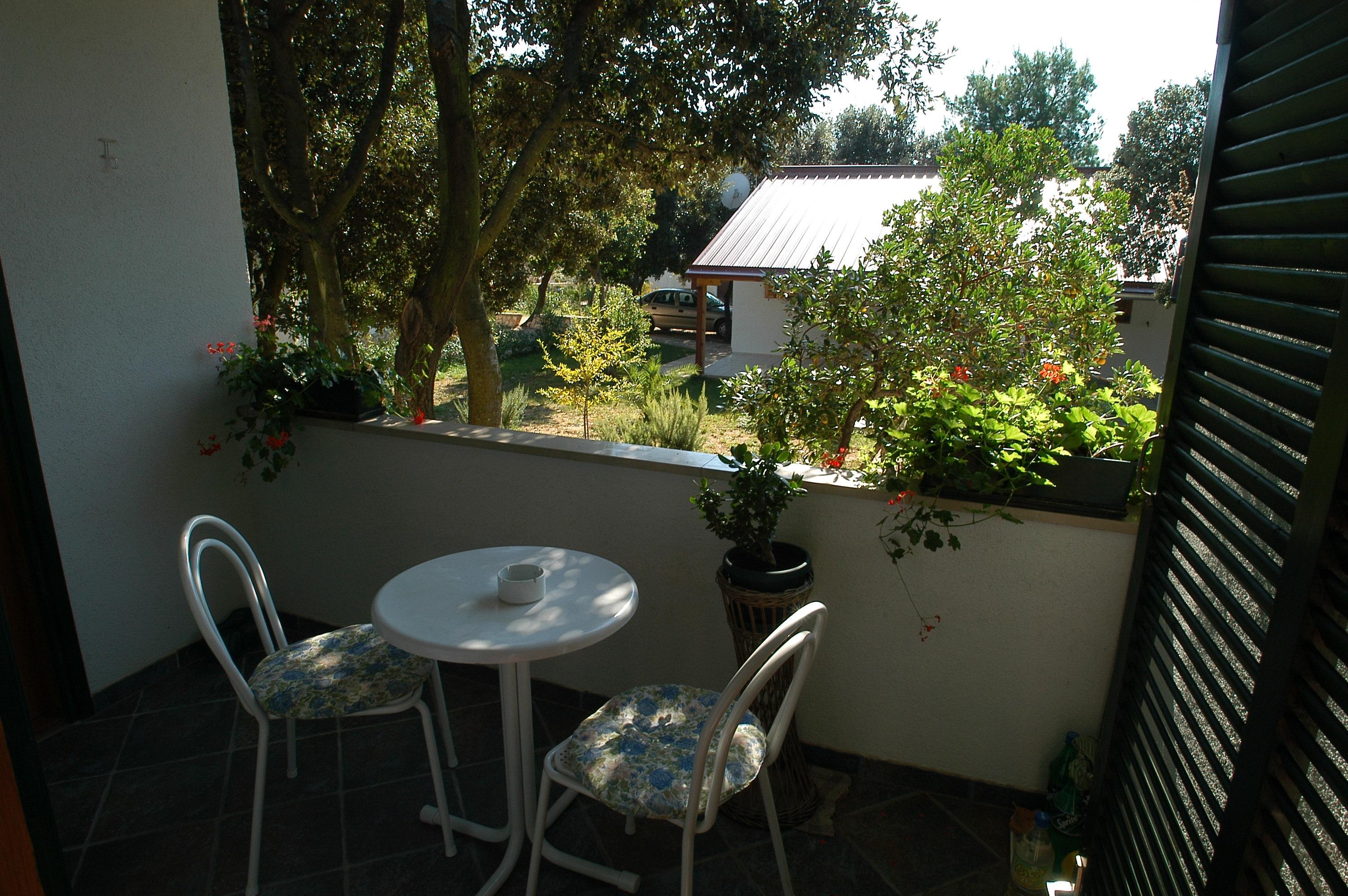 2-Zimmer-Ferienwohnung mit Terrasse Petrcane, Zadar A-6334-c