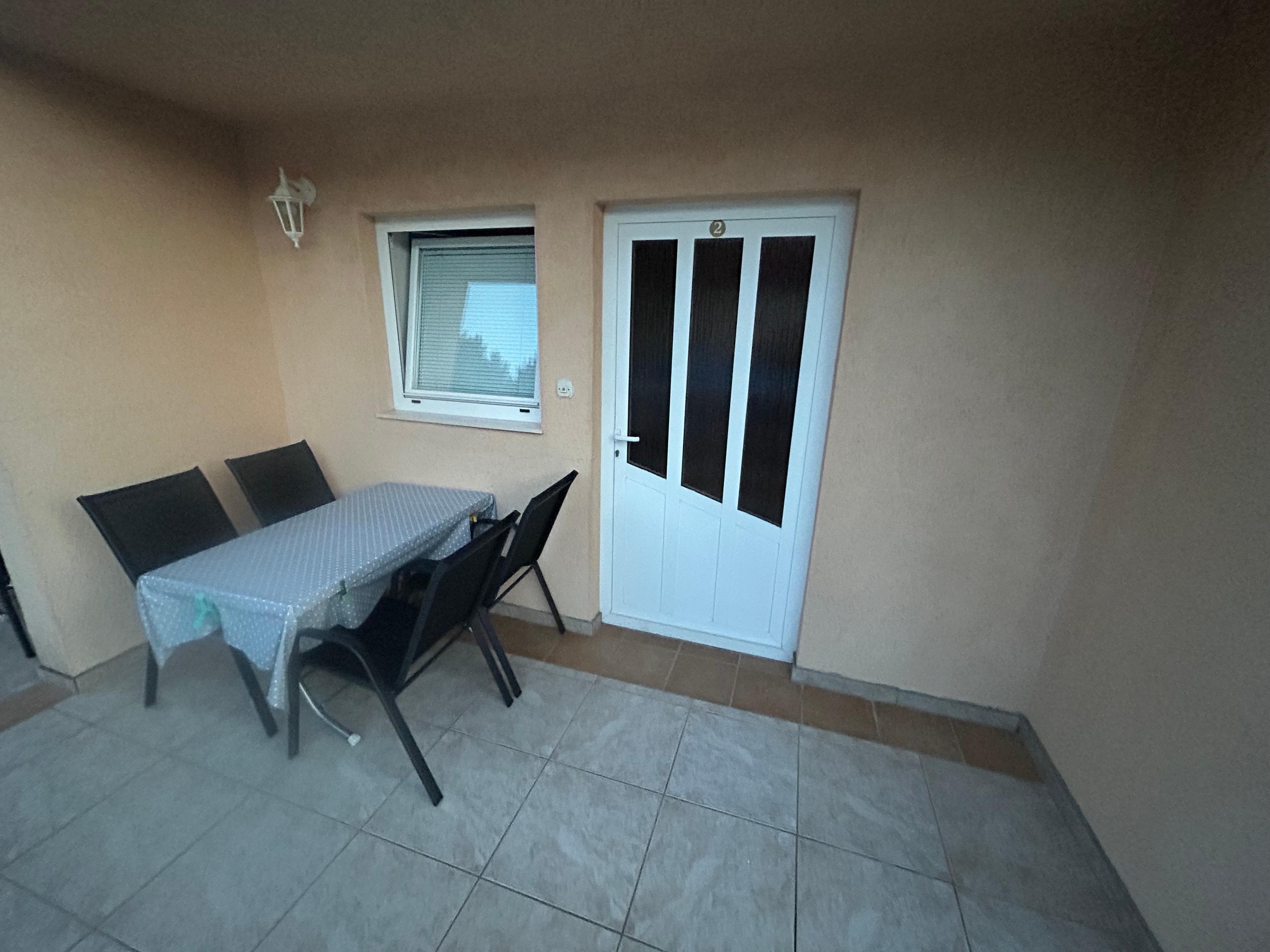 1-Zimmer-Ferienwohnung mit Terrasse Jezera, Murter A-5107-b