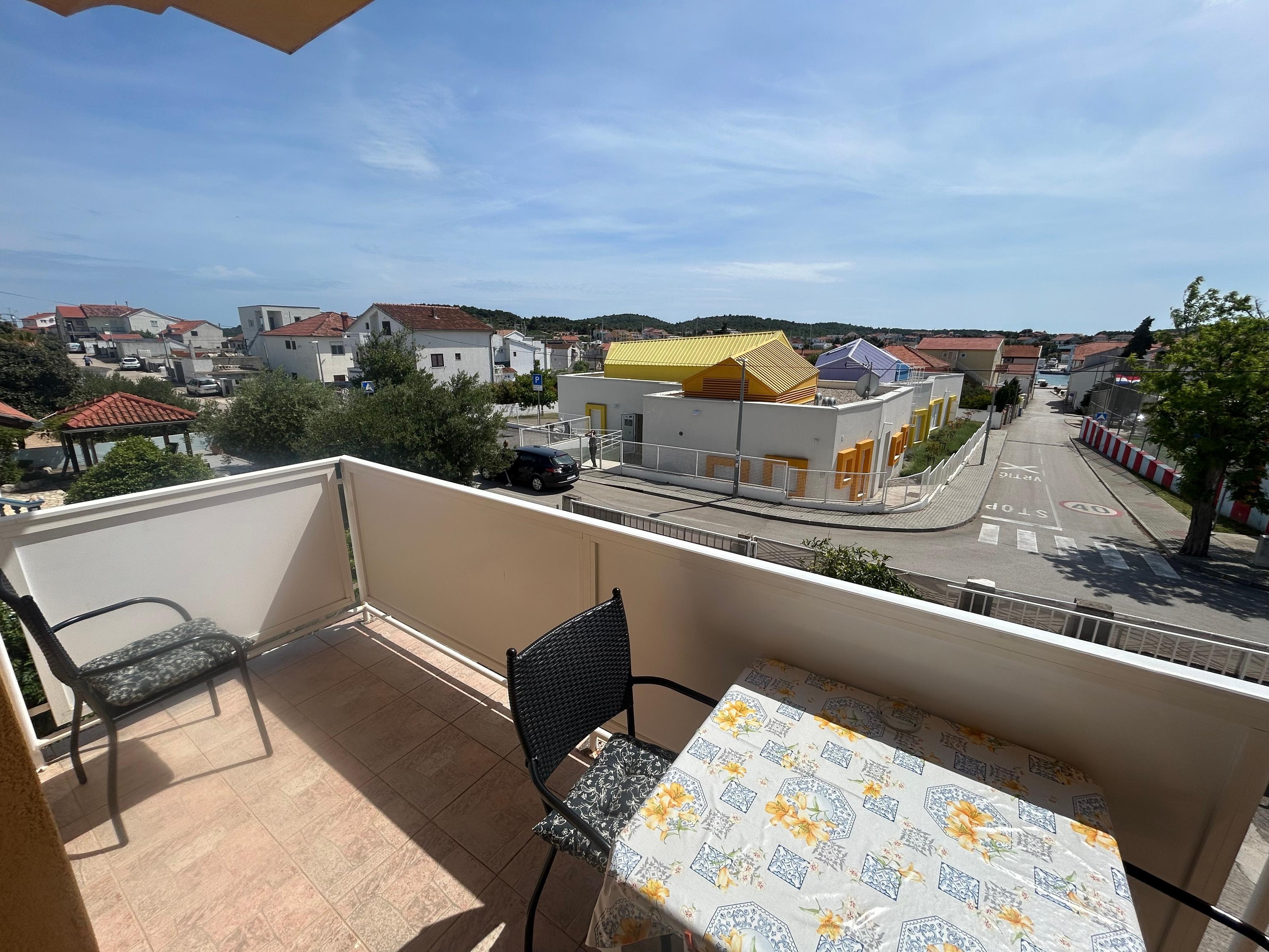 1-Zimmer-Ferienwohnung mit Balkon Jezera, Murter A-5107-e