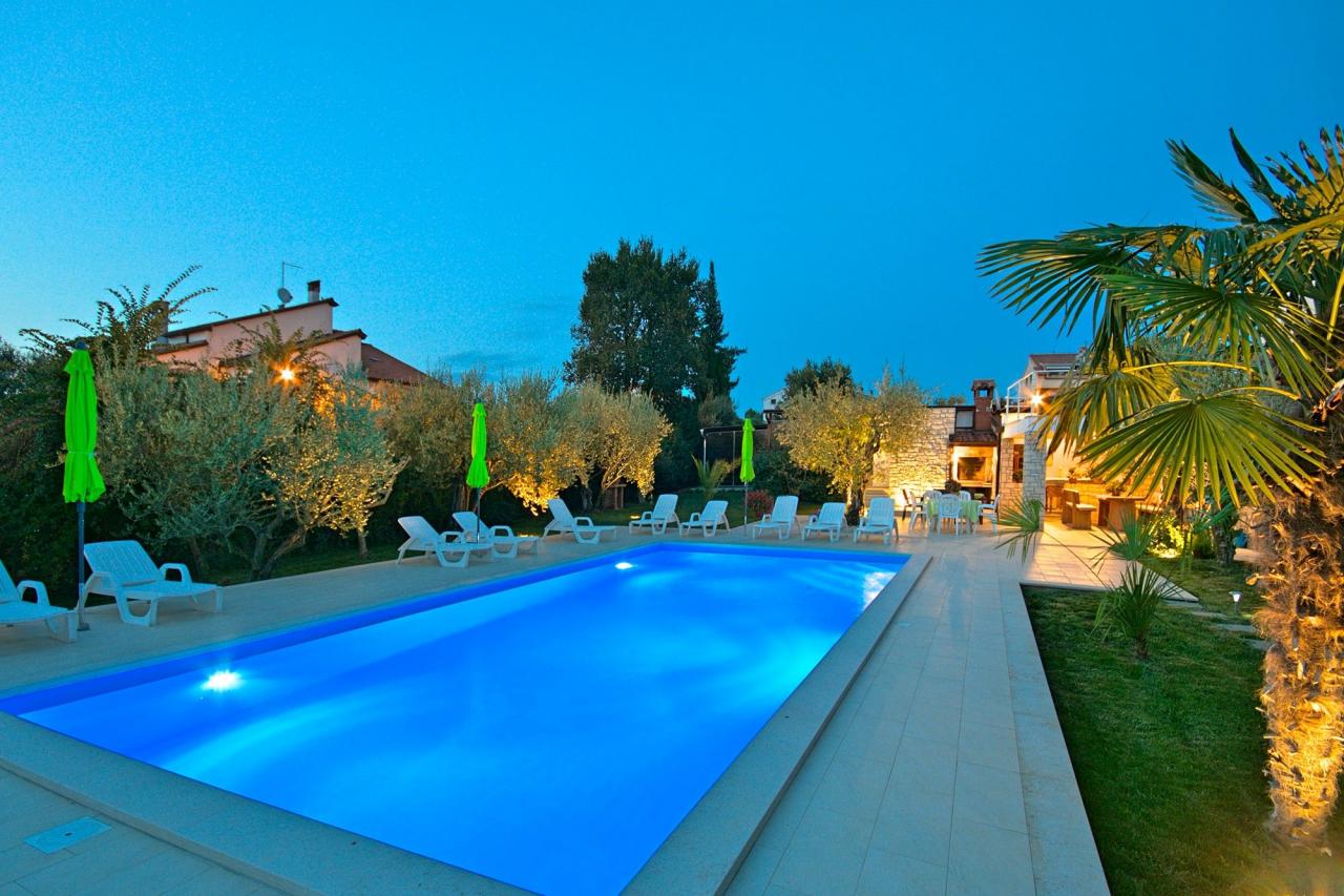 Fewo mit Pool und Garten, 3 Person, Meerblick