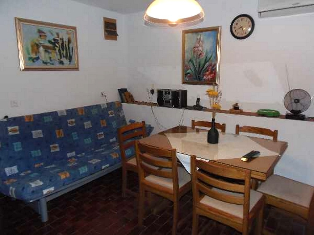 2-Zimmer-Ferienwohnung am Strand Tkon, Pasman A-21943-d