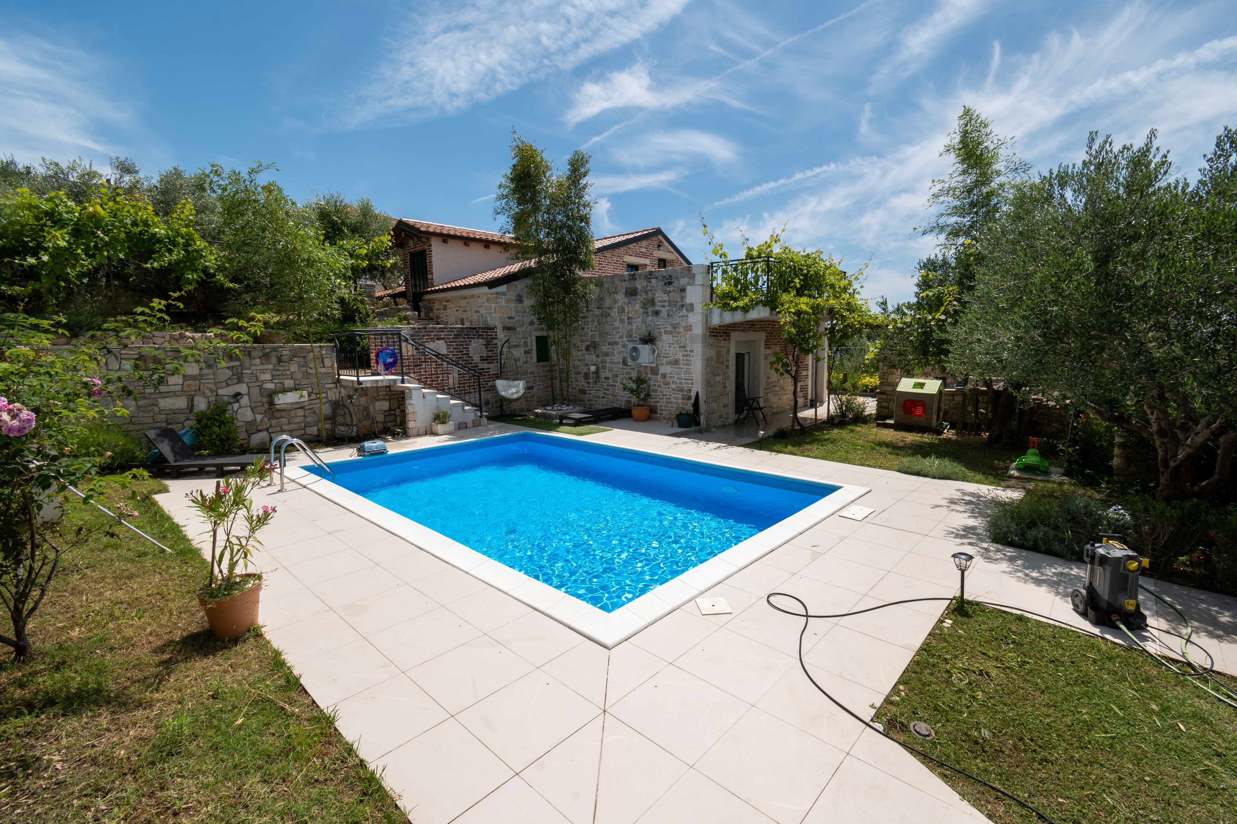3-Zimmer-Haus mit Terrasse Radovin, Zadar K-21307