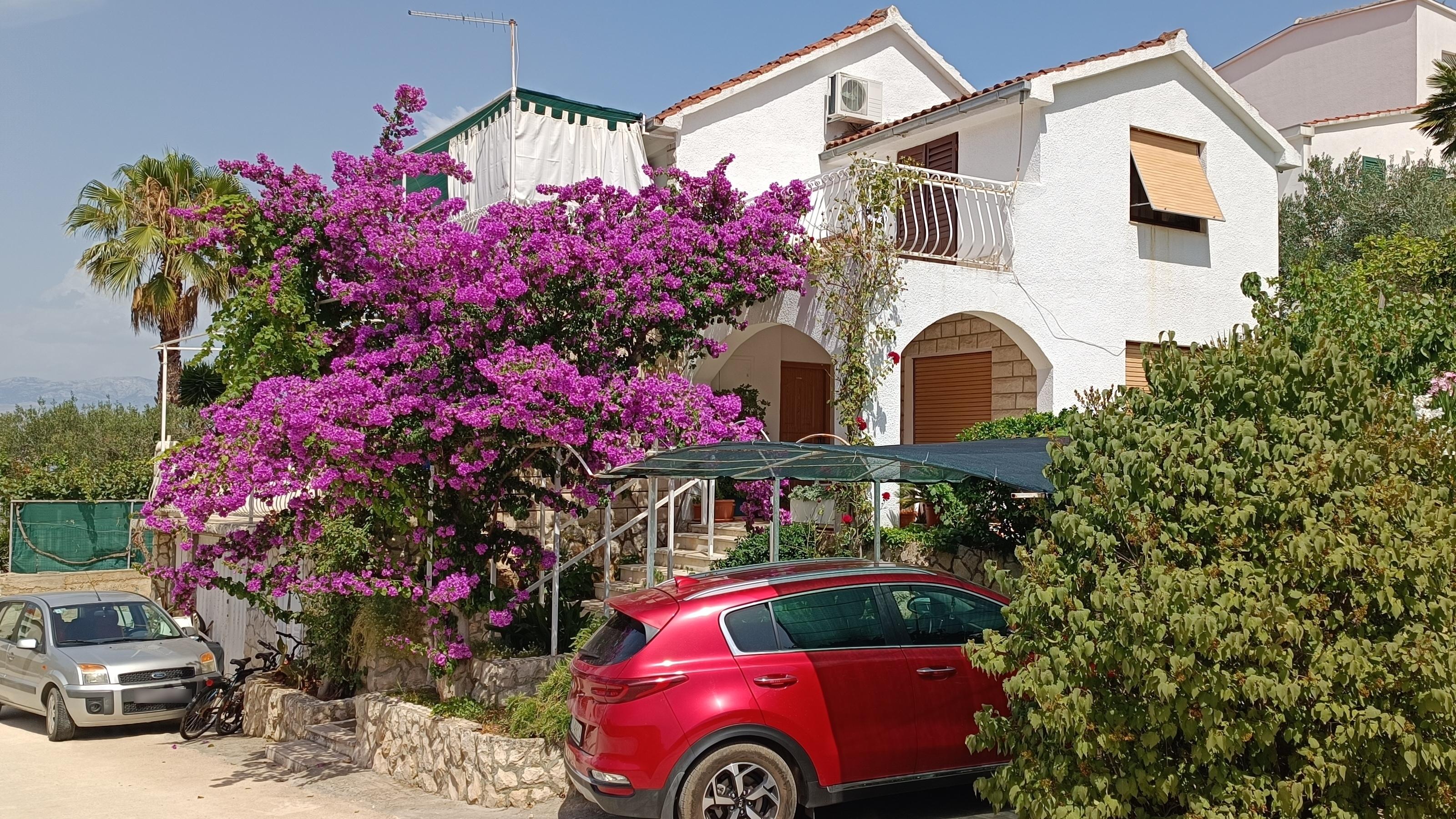 2-Zimmer-Ferienwohnung mit Terrasse und Meerblick Sutivan (Brac) A-214
