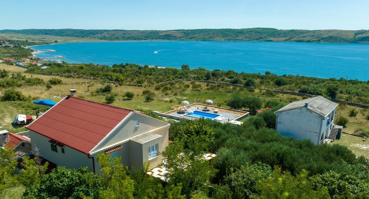 3-Zimmer-Ferienwohnung mit Balkon Rtina - Stosici (Zadar) A-21450-a