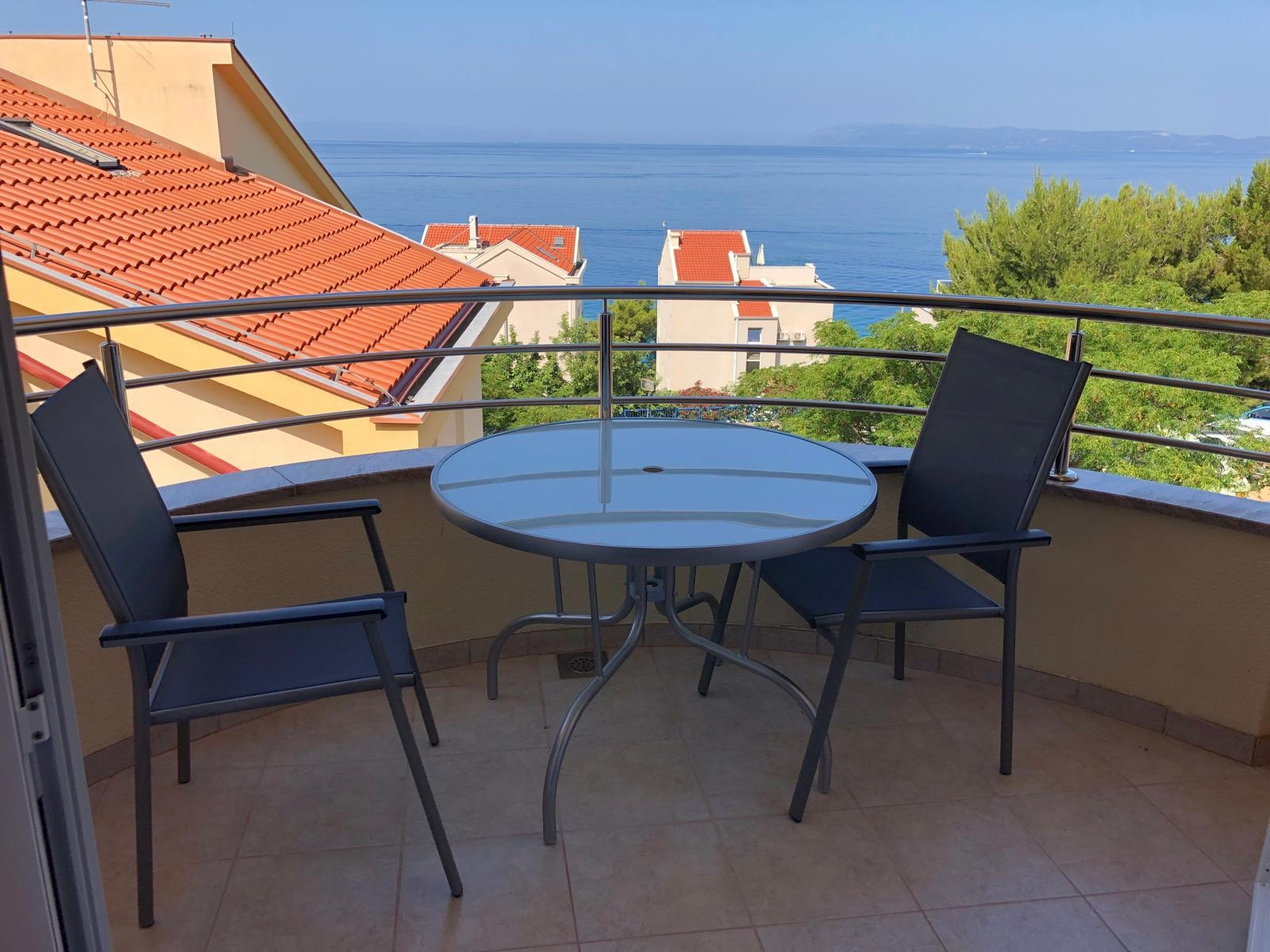 1-Zimmer-Ferienwohnung mit Balkon und Meerblick Tucepi, Makarska A-246