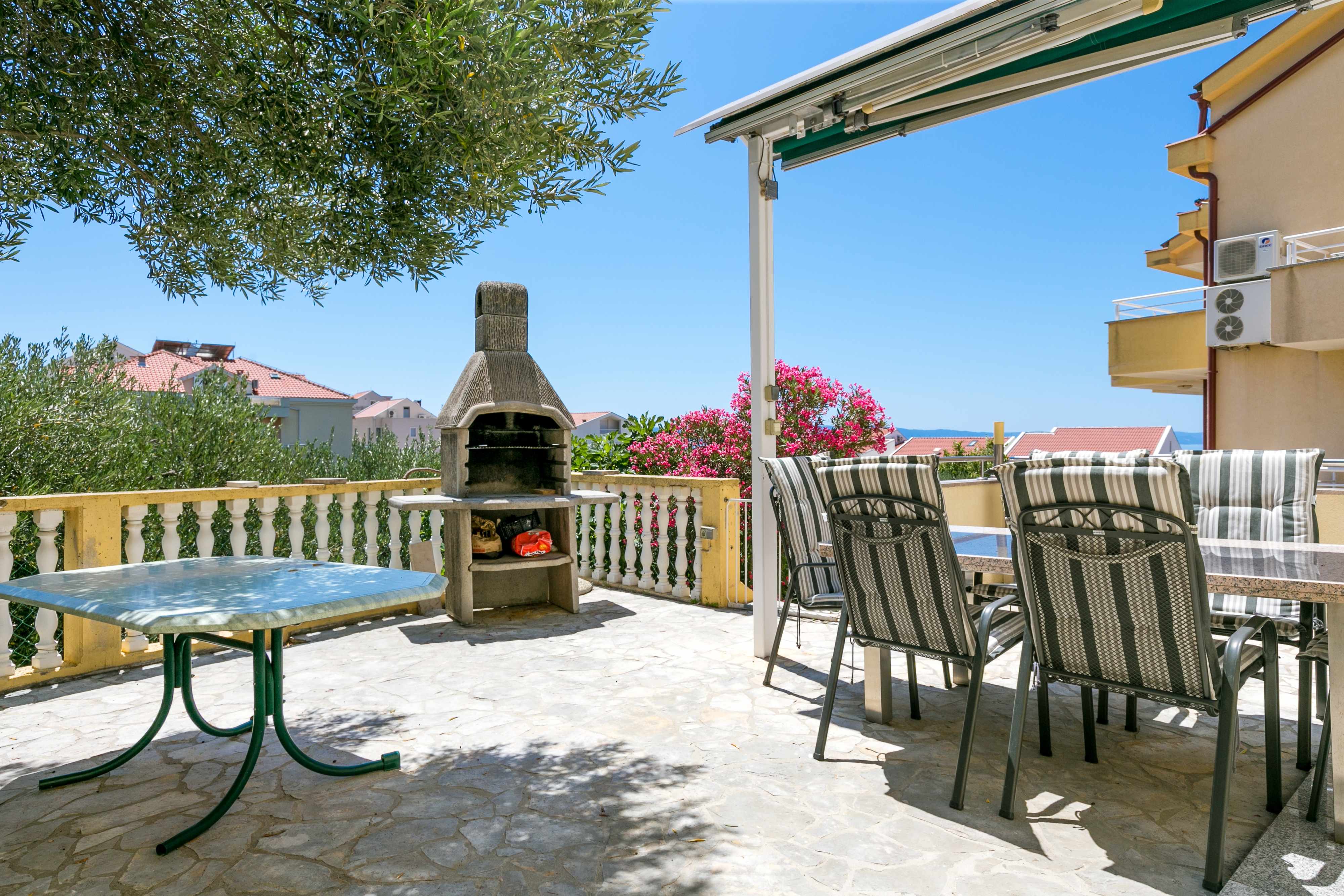Studio Appartement mit Balkon und Meerblick Tucepi, Makarska AS-24643-