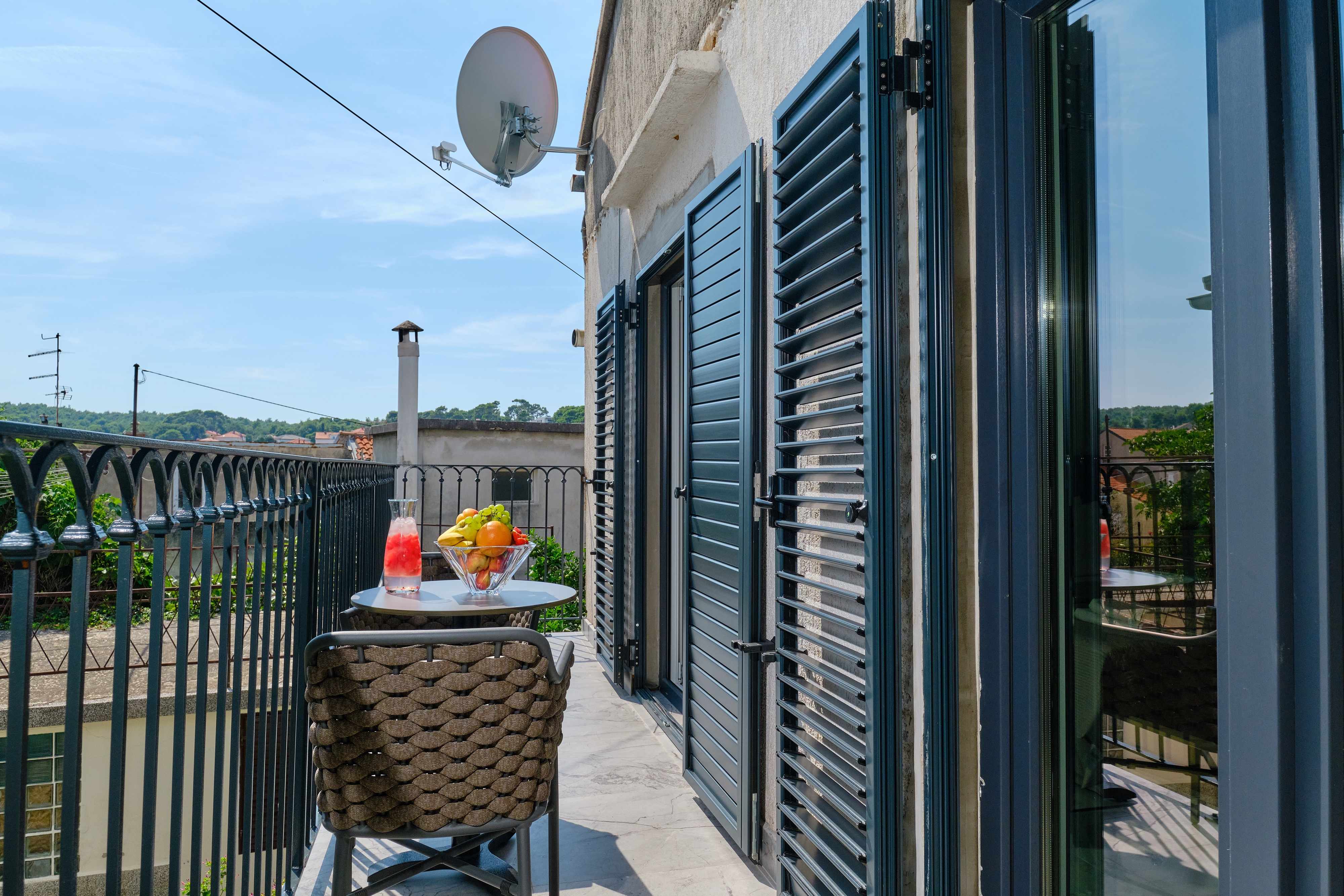 1-Zimmer-Ferienwohnung mit Balkon Mali Losinj, Losinj A-21616-a