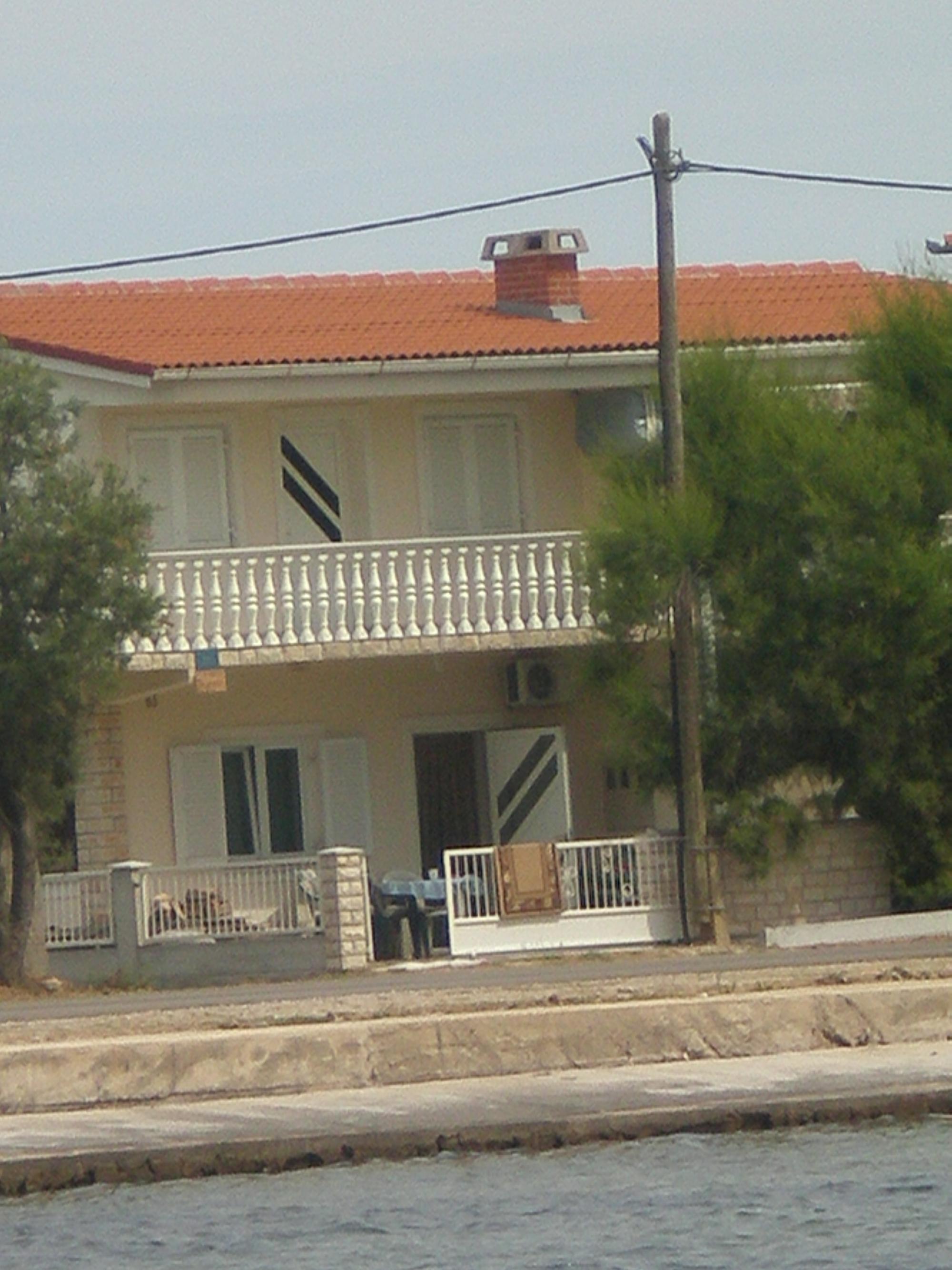 2-Zimmer-Ferienwohnung am Strand Pasman A-21622-a