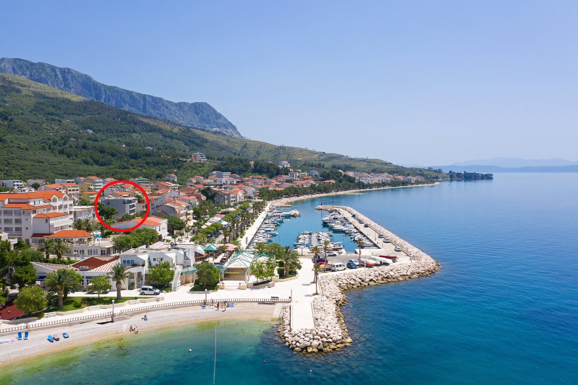 2-Zimmer-Ferienwohnung mit Balkon und Meerblick Tucepi, Makarska A-232