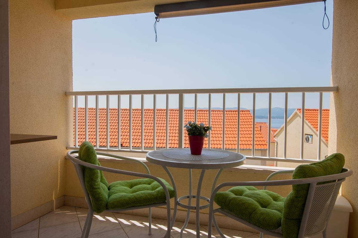 Studio Appartement mit Balkon und Meerblick Bol, Brac AS-23847-a