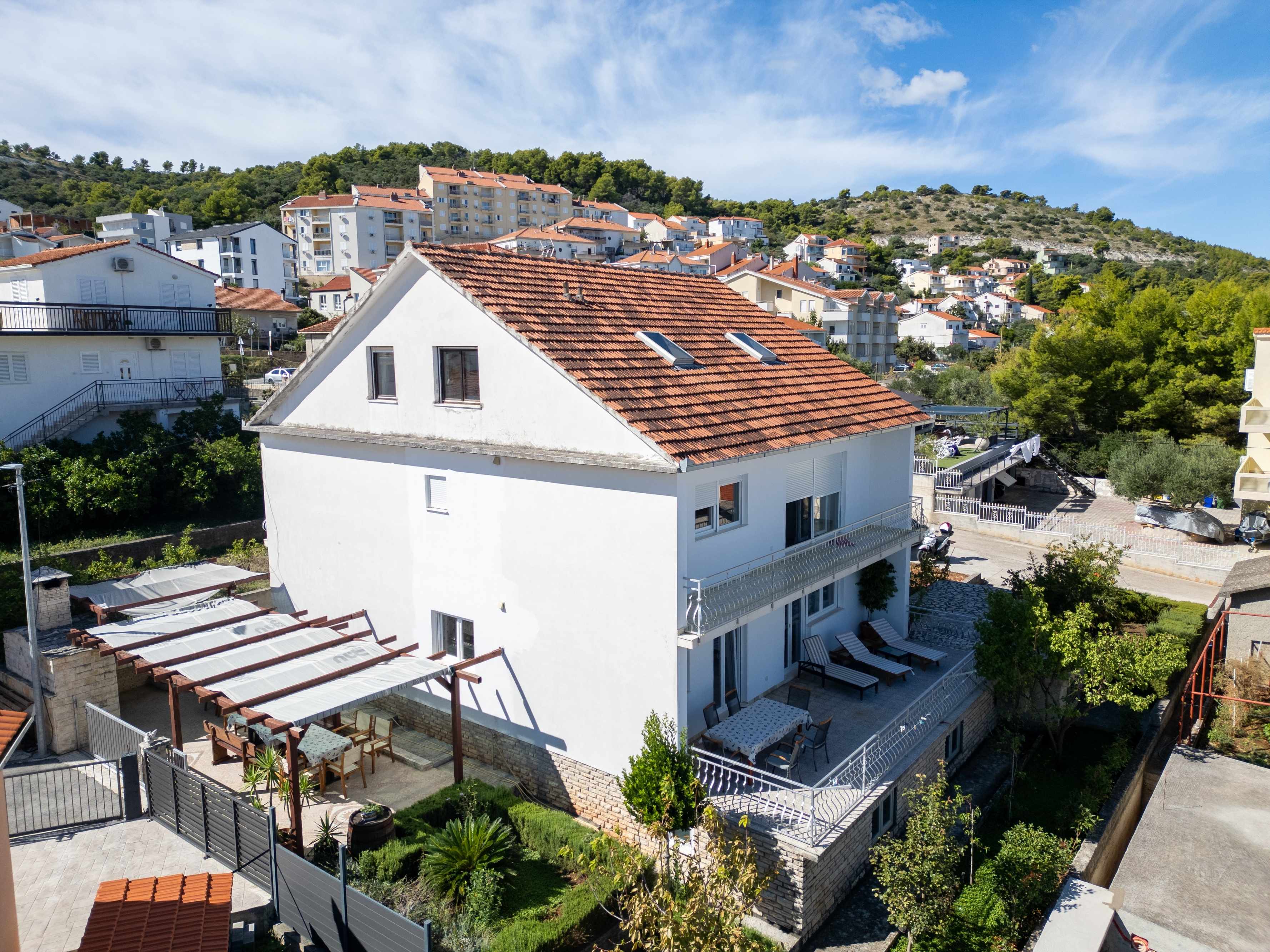 1-Zimmer-Ferienwohnung mit Balkon und Meerblick Mastrinka, Ciovo A-239