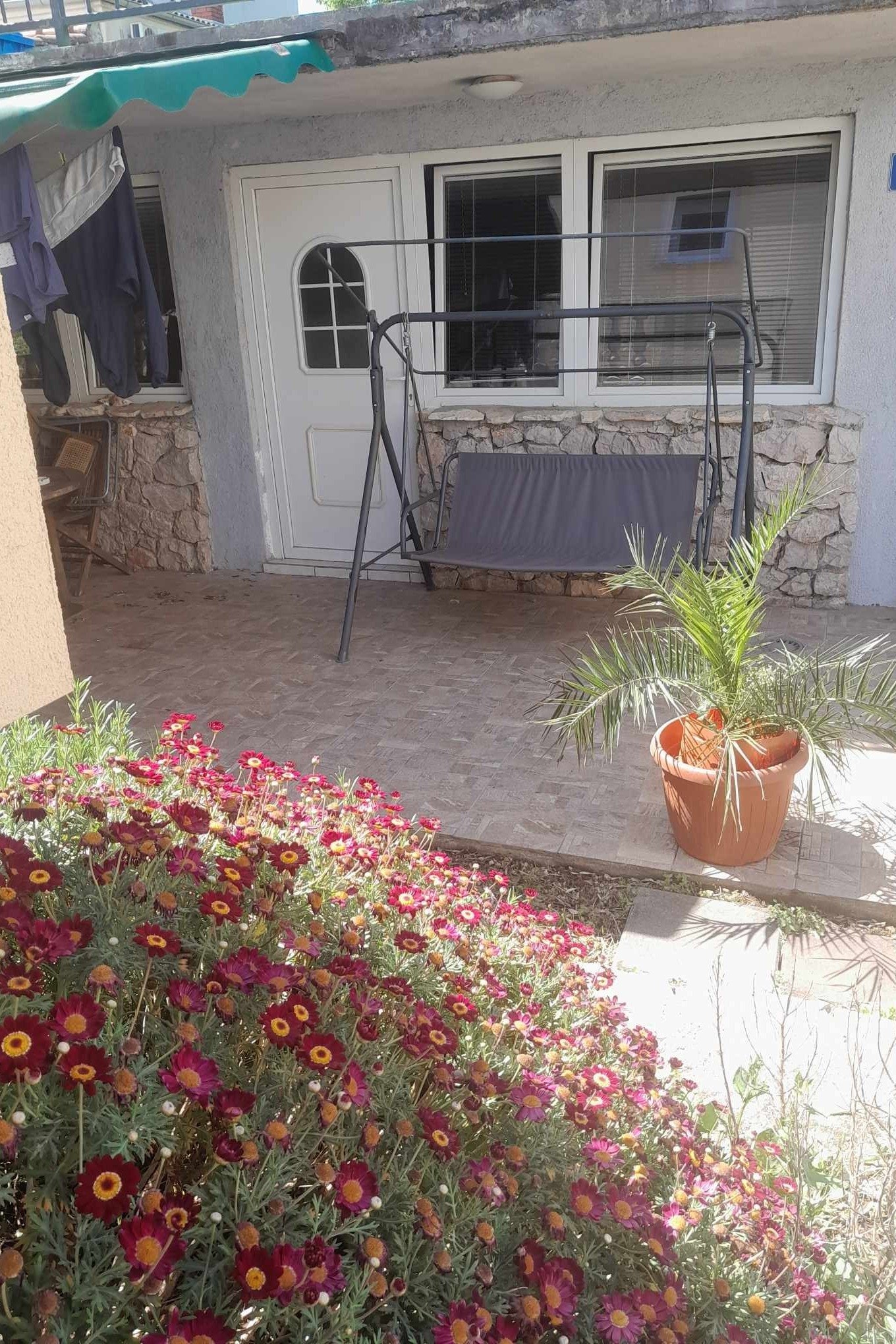 Studio Appartement mit Terrasse Tkon, Pasman AS-24280-a