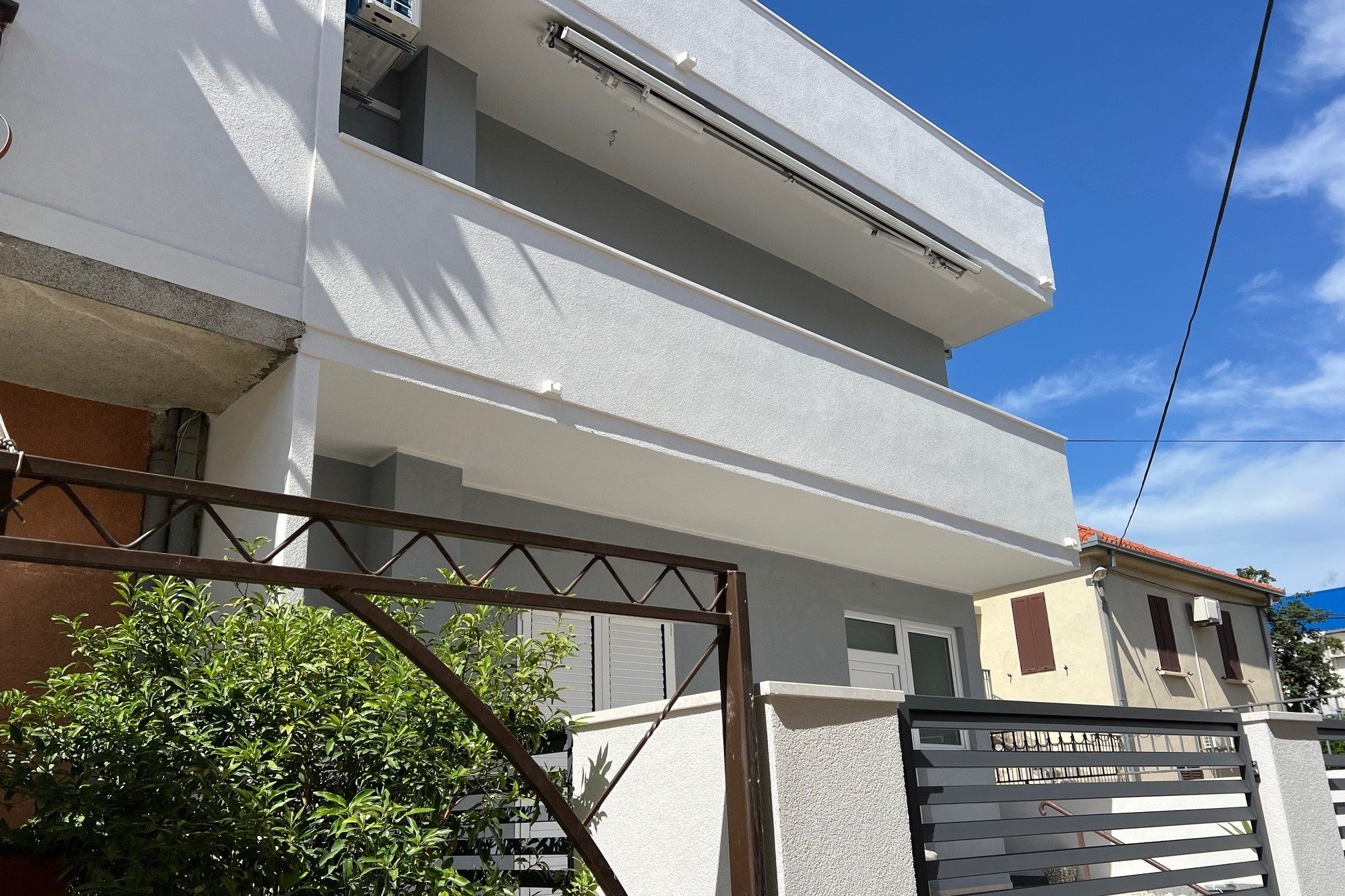 1-Zimmer-Ferienwohnung mit Terrasse Kastel Stari, Kastela A-24379-a