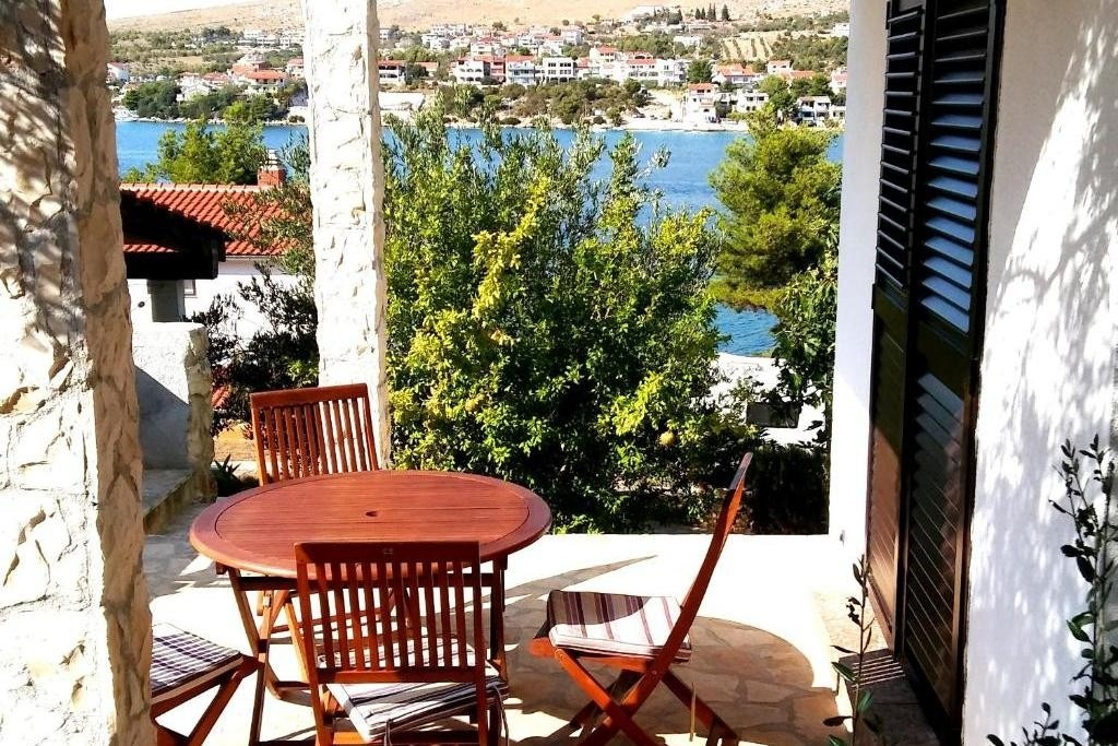 1-Zimmer-Ferienwohnung am Strand Sparadici, Sibenik A-24420-b