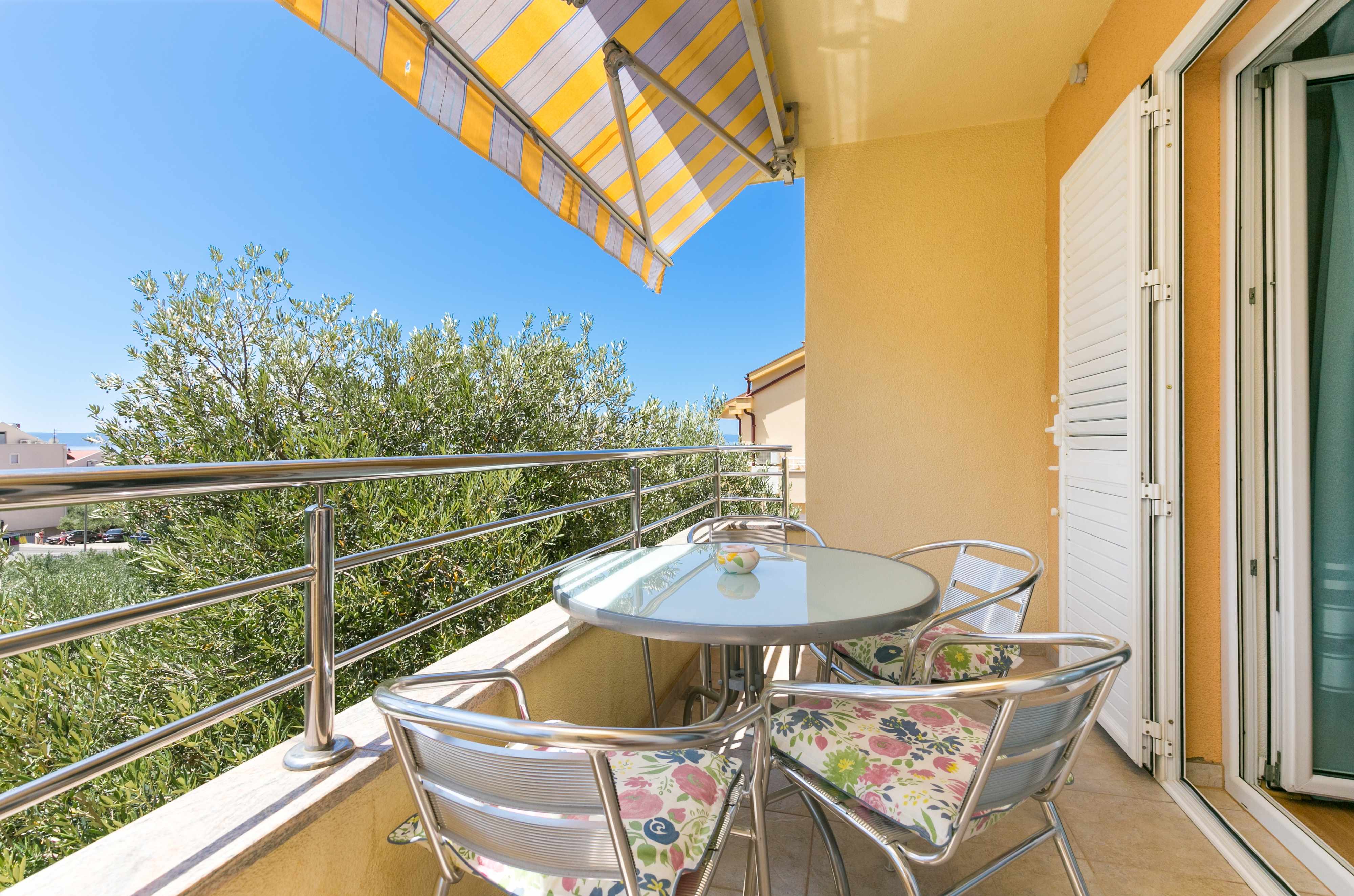 1-Zimmer-Ferienwohnung mit Balkon Tucepi, Makarska A-24643-a