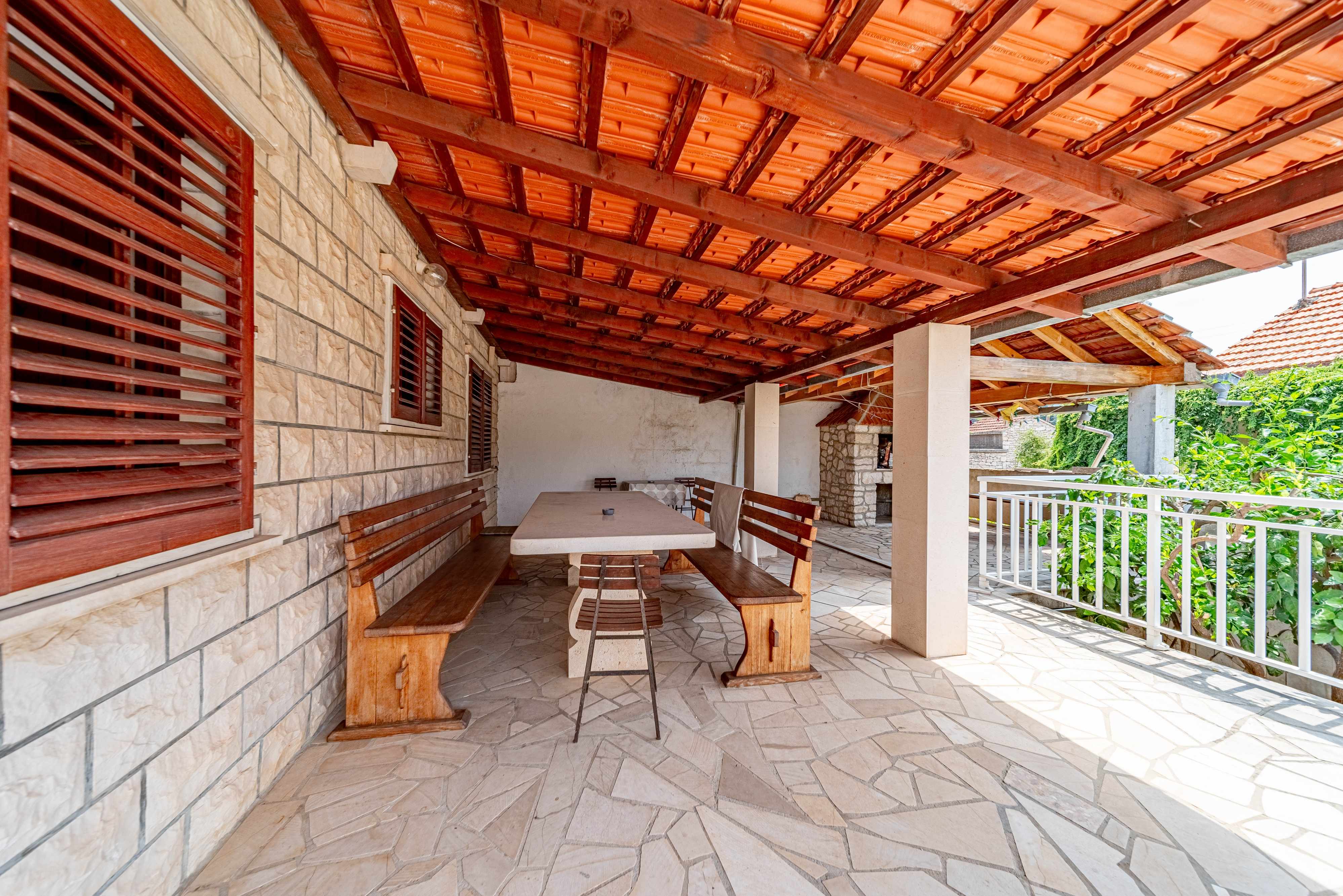 Komfortable Ferienwohnung am Strand Lumbarda, Korcula A-21290-a
