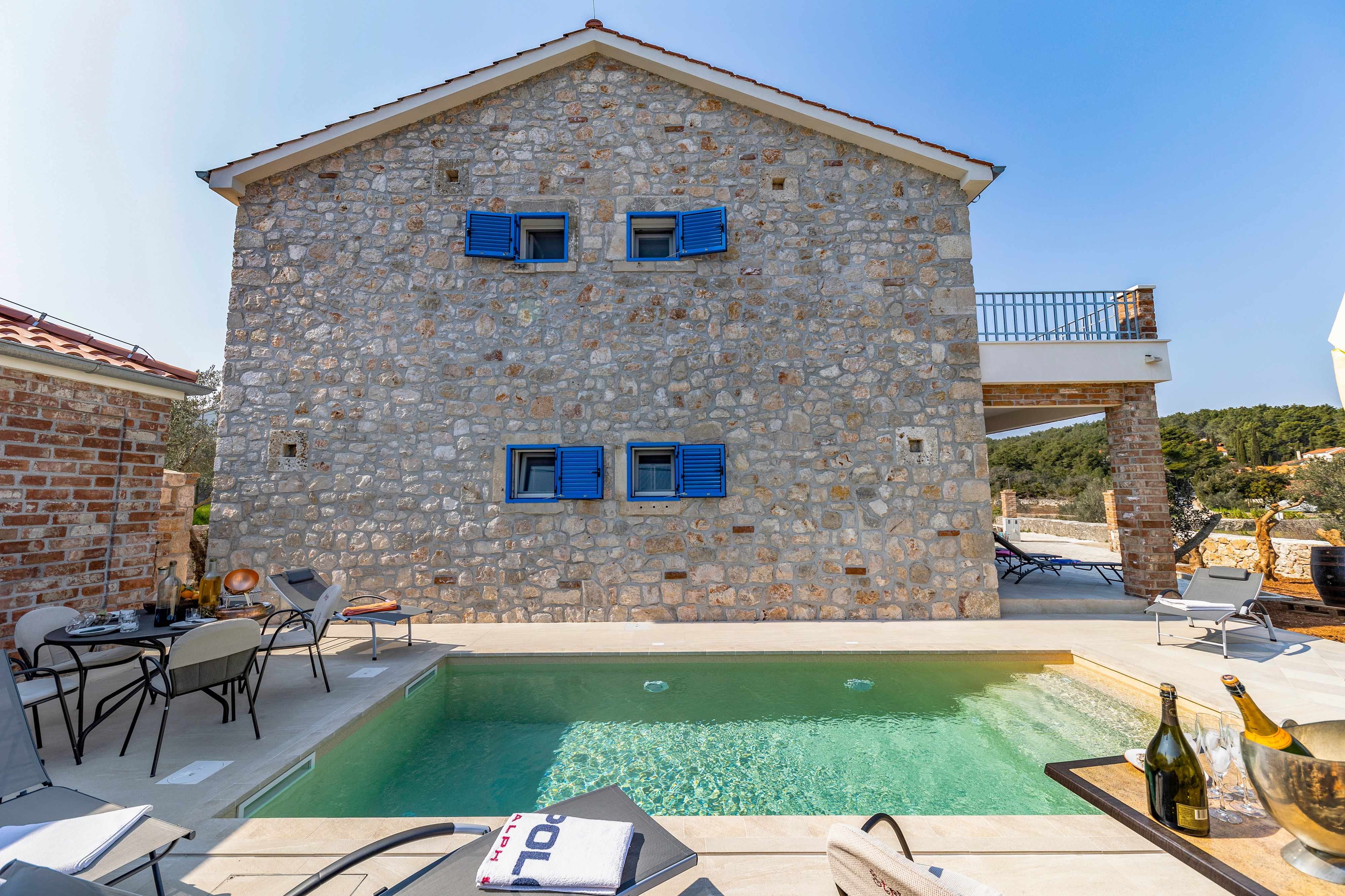 Komfortables Haus mit Terrasse und Meerblick Zdrelac, Pasman K-24952