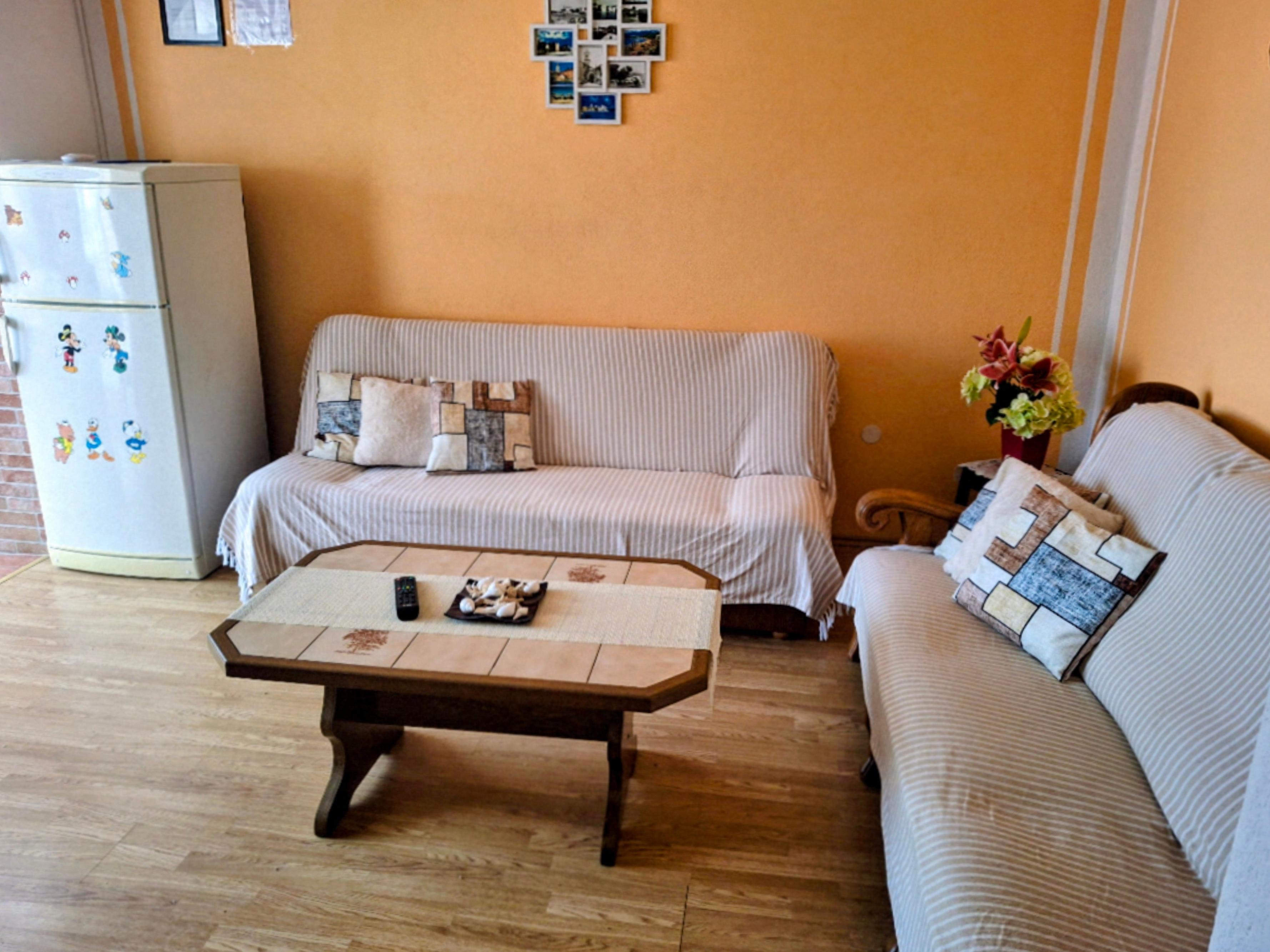 2-Zimmer-Ferienwohnung mit Terrasse Pirovac, Sibenik A-25146-a