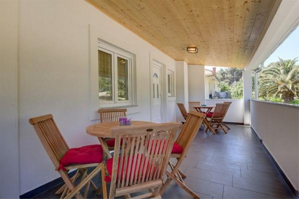 2-Zimmer-Ferienwohnung mit Terrasse Mali Losinj A-25007-a